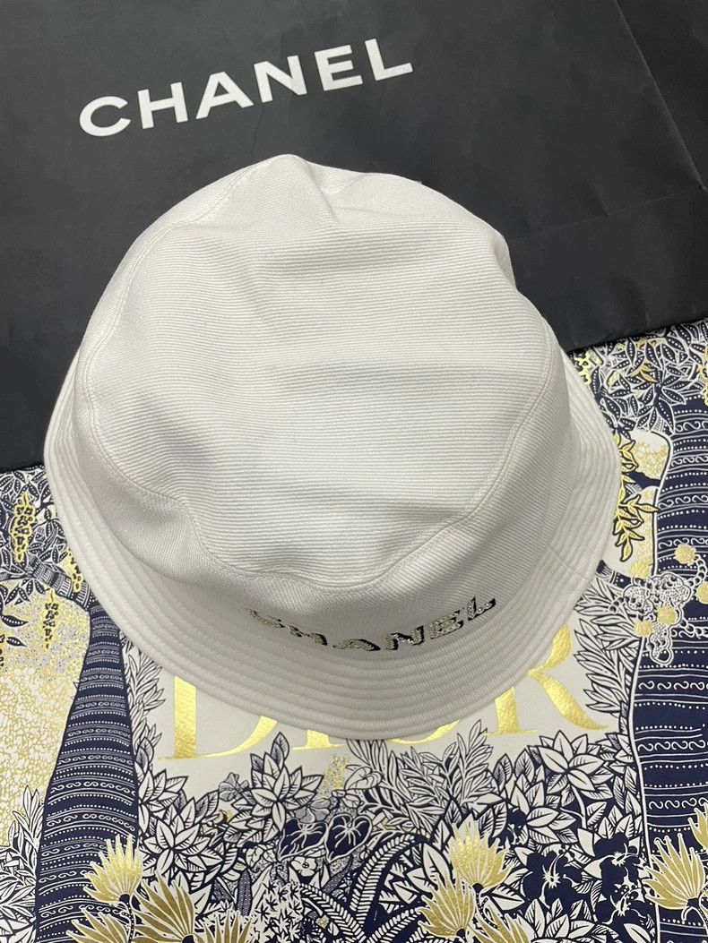 Chanel Chanel White Bucket Hat Size L Size ONE SIZE - 2 Thumbnail