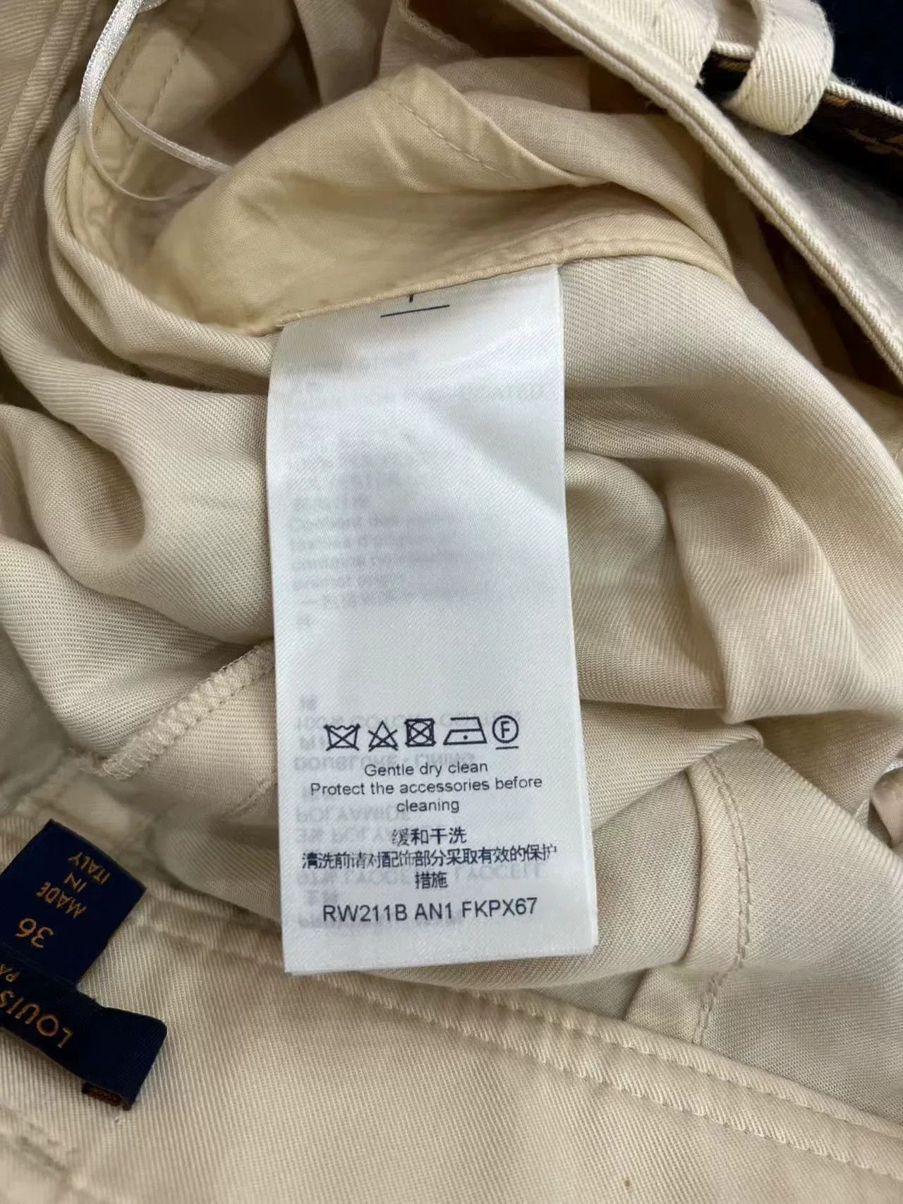 Louis Vuitton LV White Cargo Pants with Belt Size US 36 / EU 52 - 3 Thumbnail