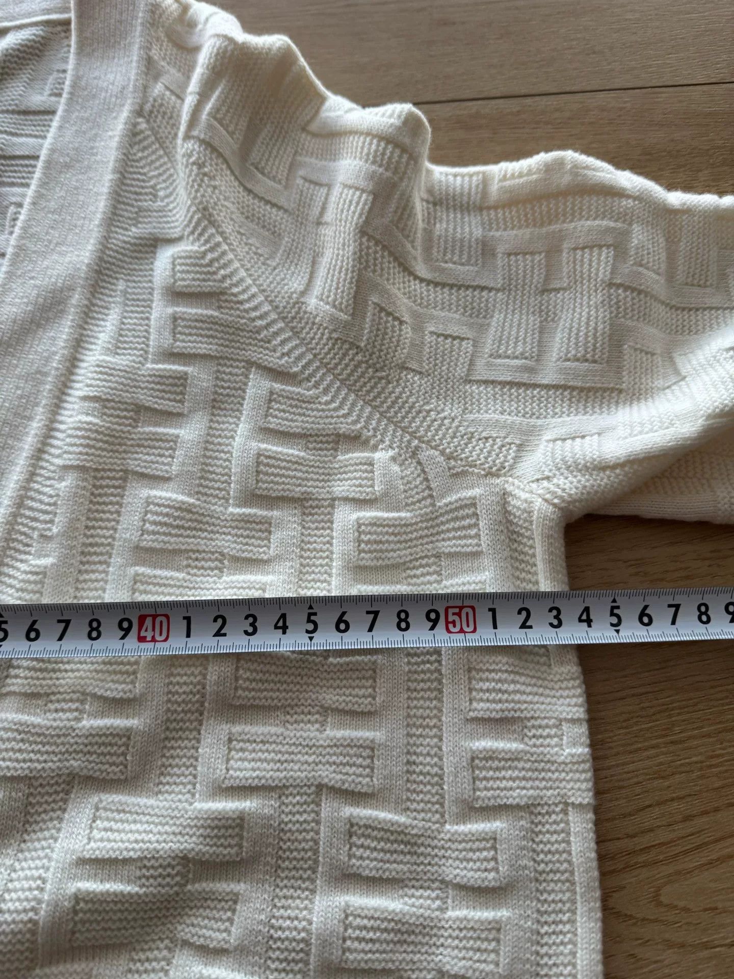 Hermes Hermes Beige Knit Cardigan Size US S / EU 44-46 / 1 - 3 Thumbnail