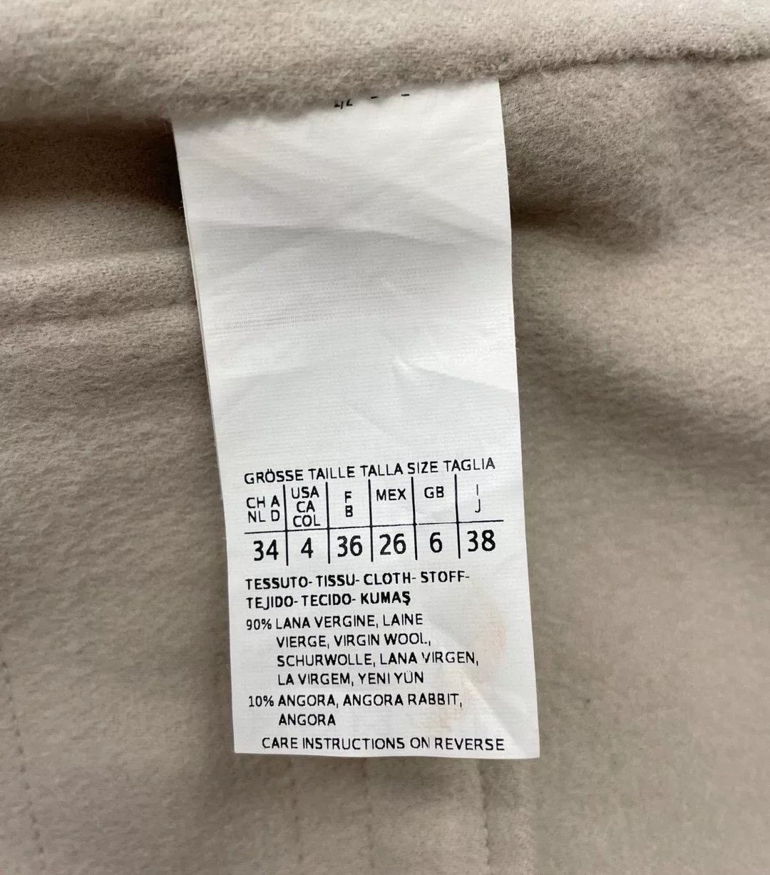 Max Mara maxmara beige short jacket size f36 Size US S / EU 44-46 / 1 - 6 Thumbnail