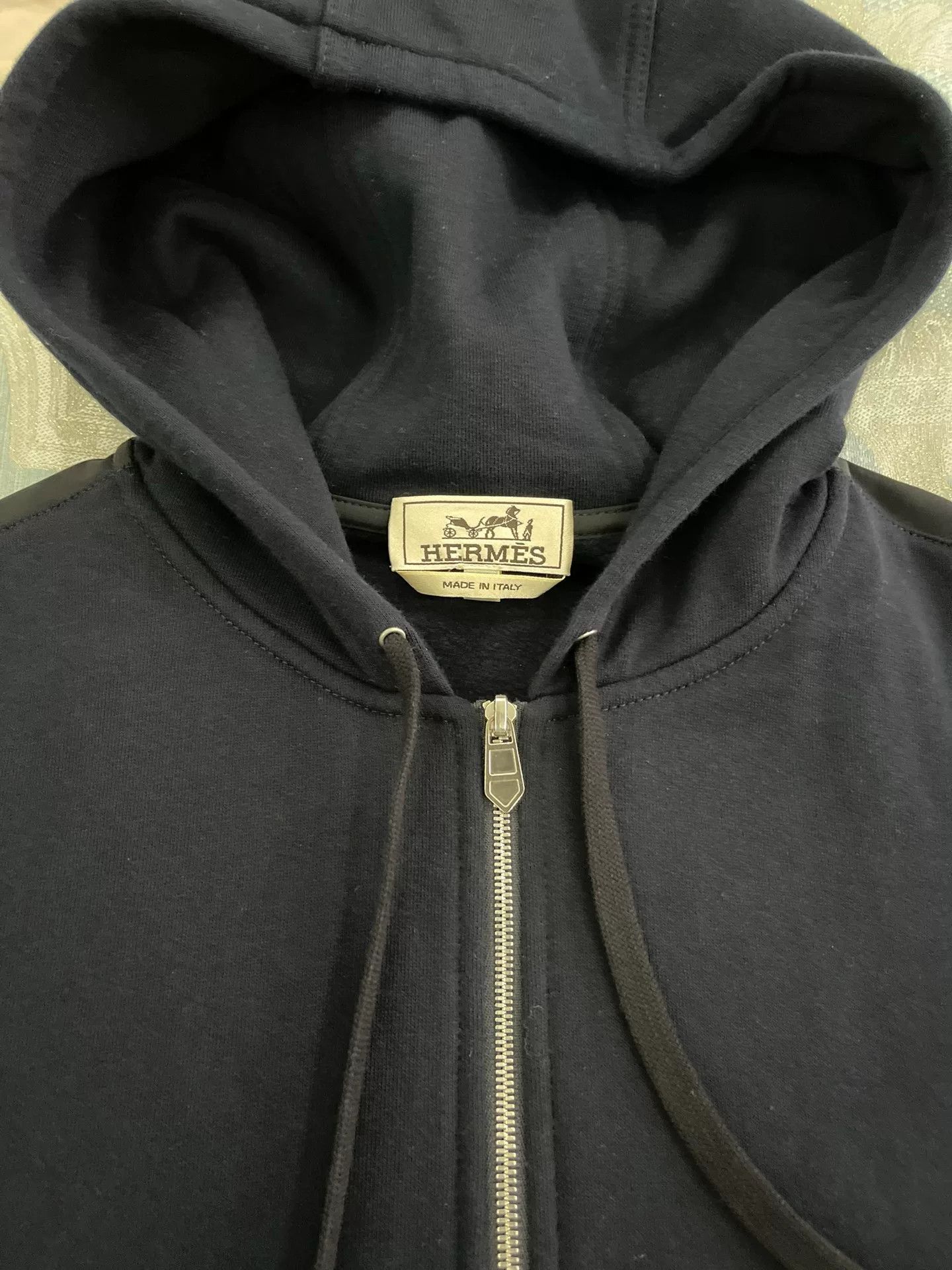 Hermes hermes hoodie with h design in navy Size US M / EU 48-50 / 2 - 4 Thumbnail