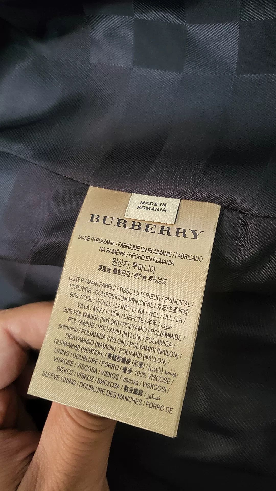 Burberry burberry navy peacoat in pristine condition Size US XXL / EU 58 / 5 - 4 Thumbnail