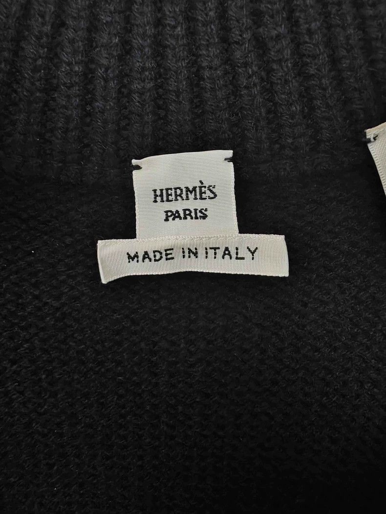 Hermes Hermes Black Cashmere Cape Top Size US S / EU 44-46 / 1 - 5 Thumbnail