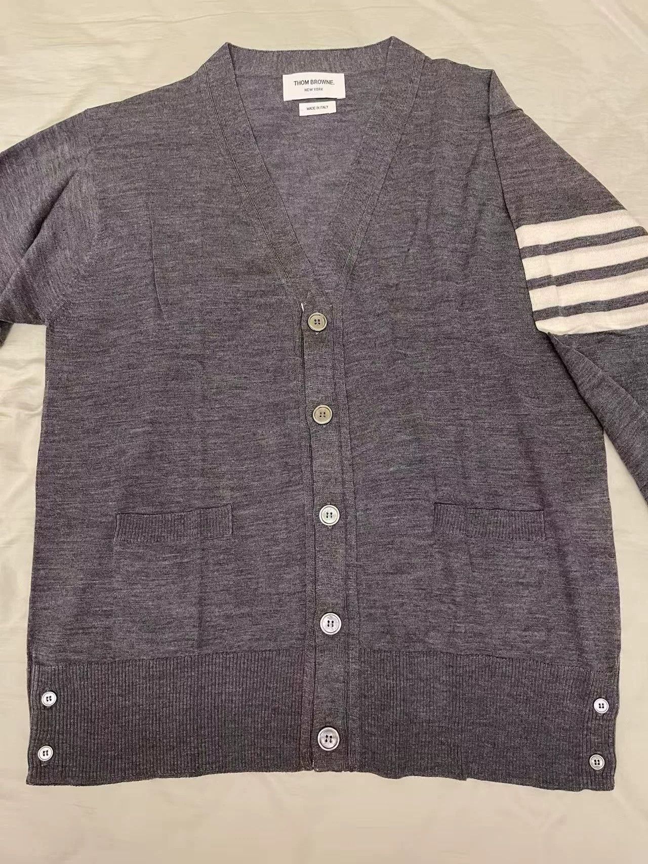 Thom Browne Thom Browne Gray 4-Stripe Wool Cardigan Size US M / EU 48-50 / 2 - 7 Thumbnail