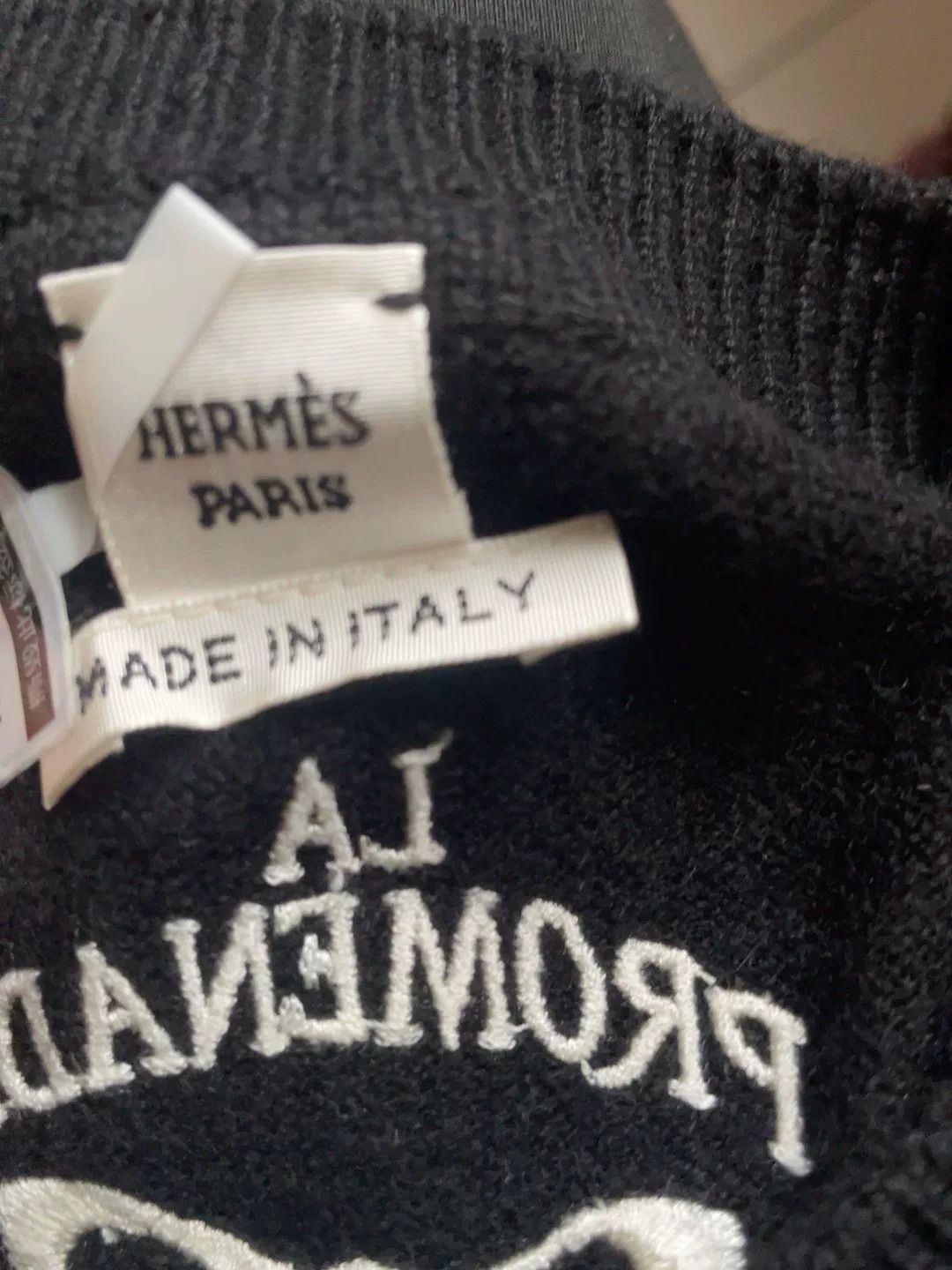 Hermes Hermès Women's Black Cashmere Sweater Size US M / EU 48-50 / 2 - 7 Thumbnail