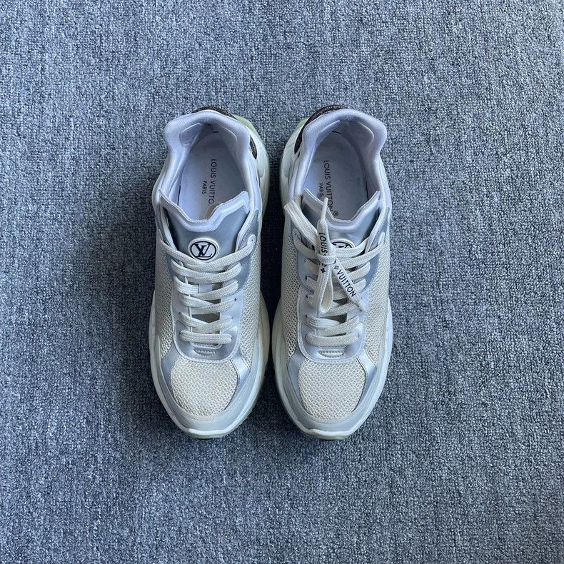 Louis Vuitton LOUIS VUITTON Run 55 Sneakers Size US 8.5 / EU 41-42 - 3 Thumbnail