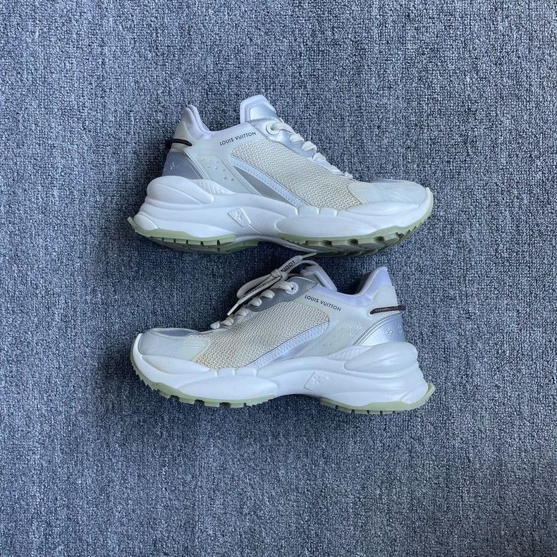 Louis Vuitton LOUIS VUITTON Run 55 Sneakers Size US 8.5 / EU 41-42 - 6 Thumbnail