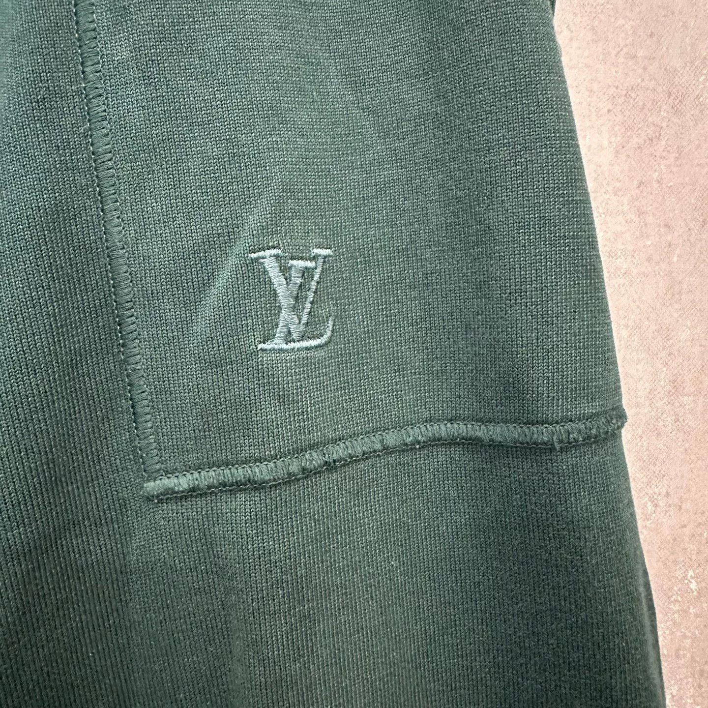 Louis Vuitton Louis Vuitton Logo Drawstring Long Pants Size US 44 / EU 60 - 3 Thumbnail
