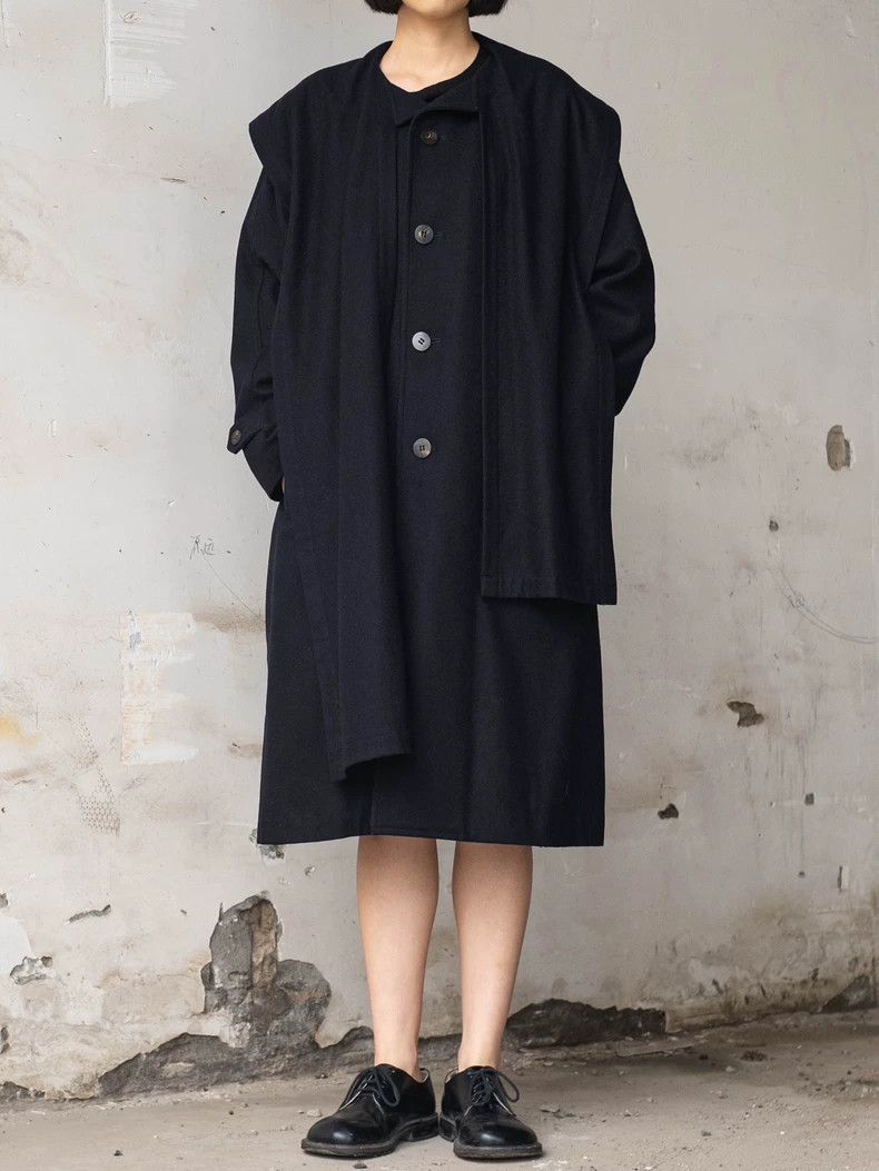 Comme des Garcons 1980s COMME des GARCONS Asymmetric Coat Size US L / EU 52-54 / 3 - 2 Thumbnail