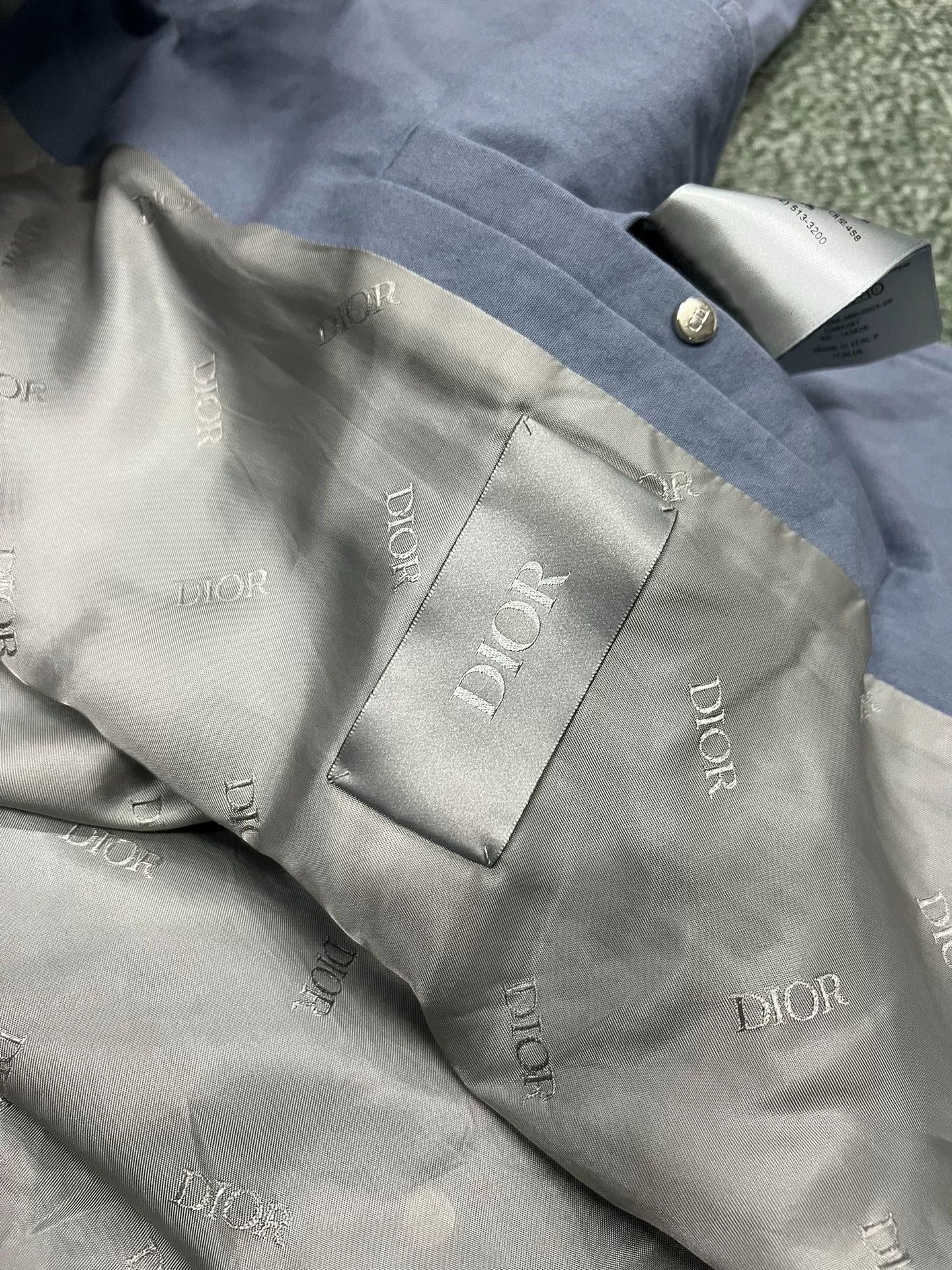 DIOR FW22 Multi-Pocket Collared Shirt