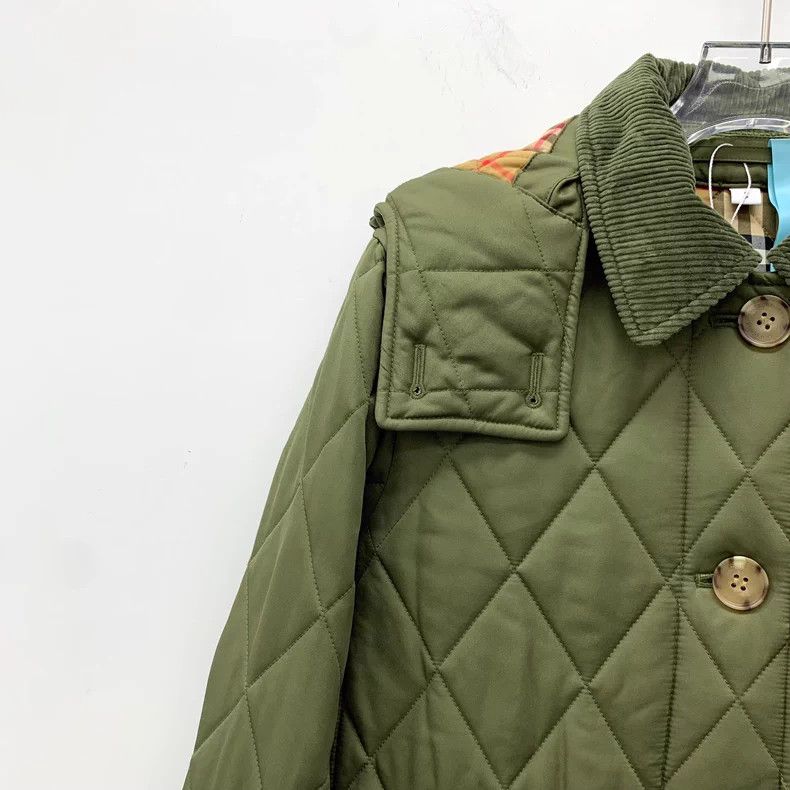 Burberry Burberry Quilted Detachable Hood Coat Size US S / EU 44-46 / 1 - 3 Thumbnail