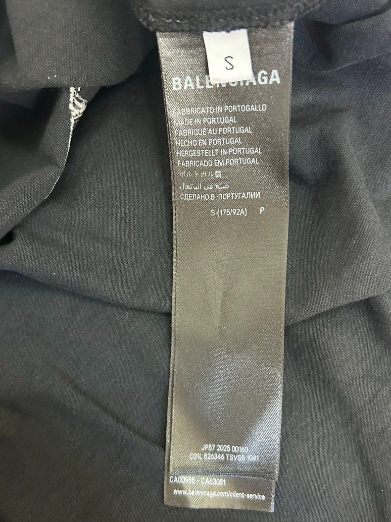 Balenciaga Balenciaga Queer Typo Boxy Short Sleeve T-Shirt Size US S / EU 44-46 / 1 - 5 Thumbnail