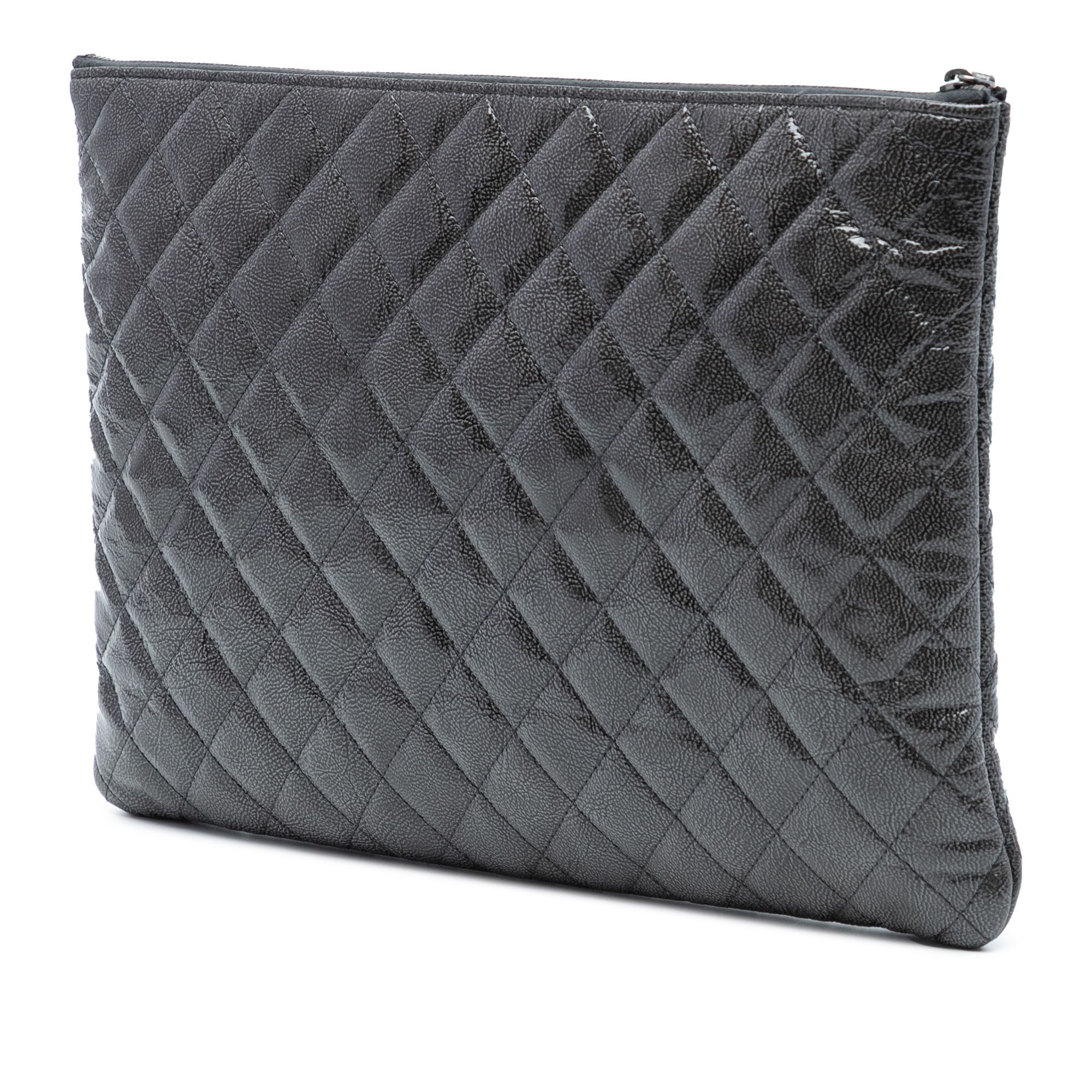 Chanel Chanel Large Quilted Iridescent Patent O Case Clutch Size ONE SIZE - 2 Thumbnail