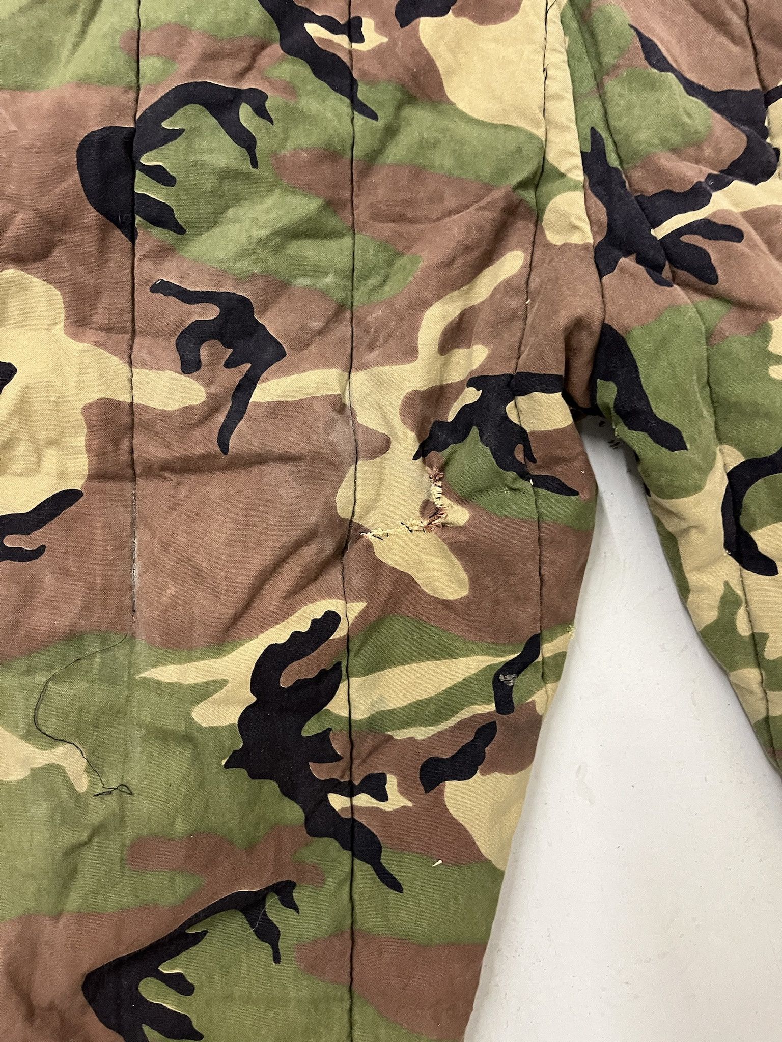 Carhartt Vintage 1980s Weather Rite Quilted Woodland Camo Snow Suit Coveralls Size XL Size US XL / EU 56 / 4 - 7 Thumbnail