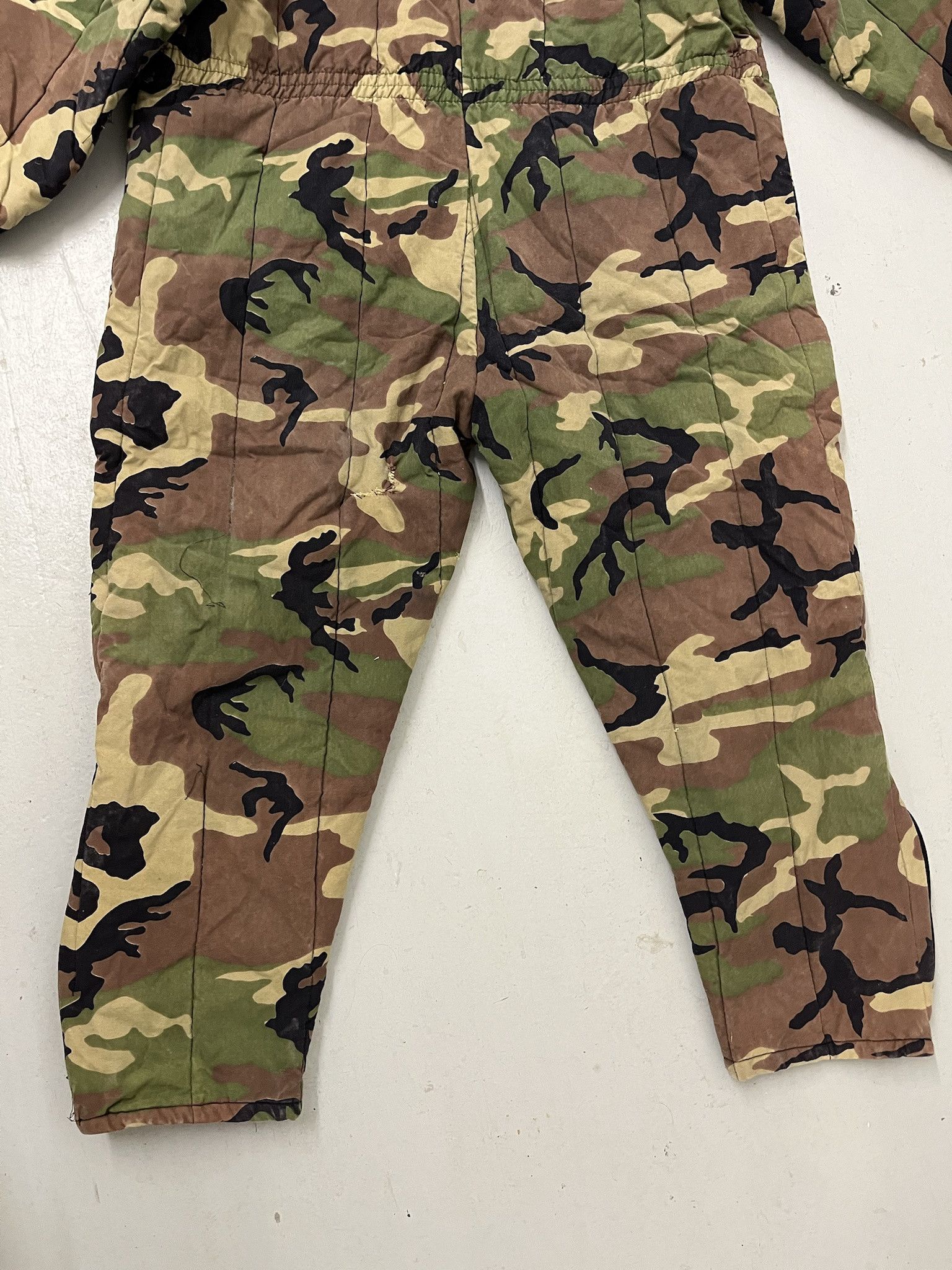 Carhartt Vintage 1980s Weather Rite Quilted Woodland Camo Snow Suit Coveralls Size XL Size US XL / EU 56 / 4 - 9 Thumbnail