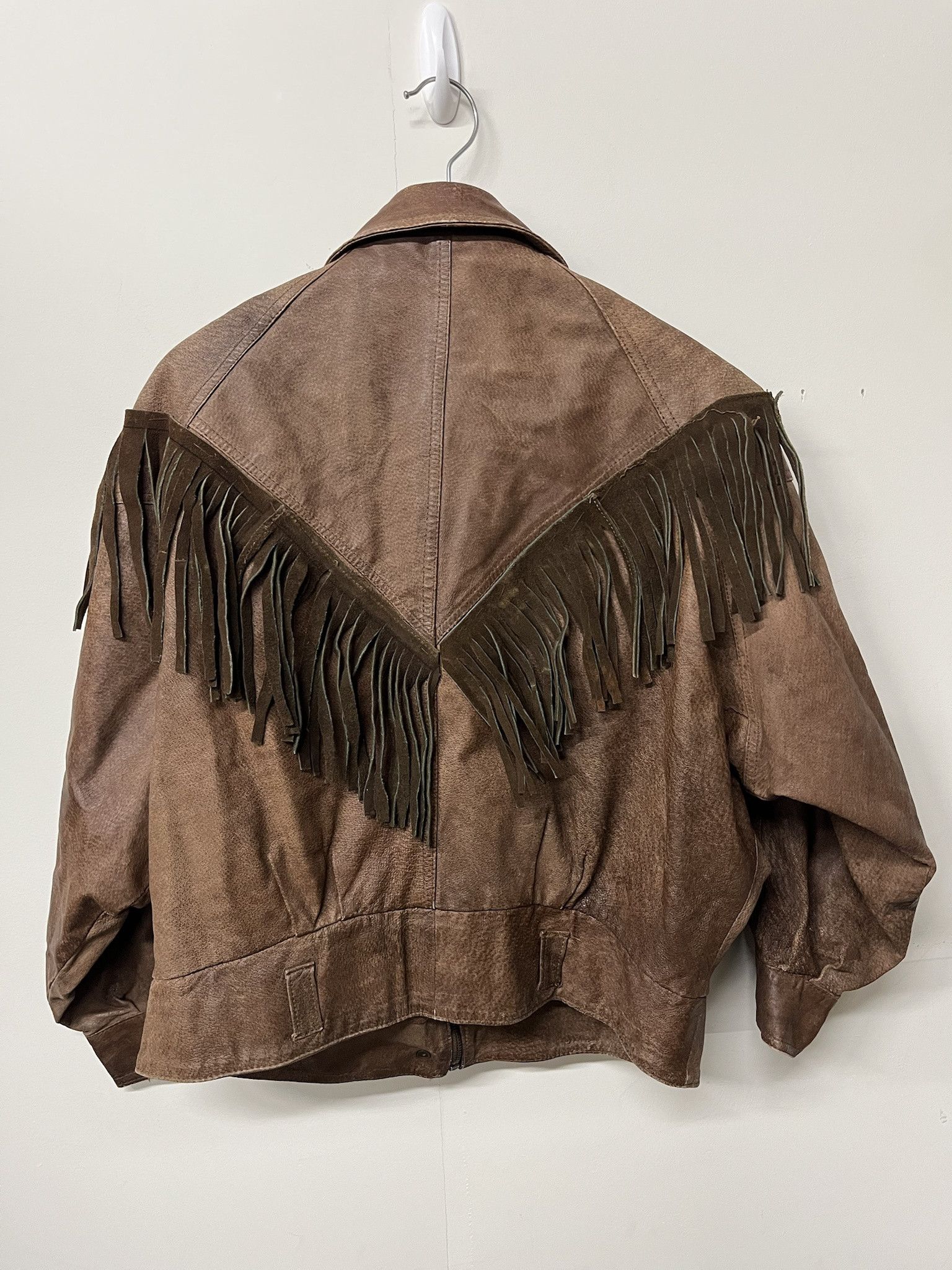Leather × Wilsons Leather Vintage 1990s Suede Leather Fringe Rockabilly Leather Jacket Size L Size US L / EU 52-54 / 3 - 5 Thumbnail