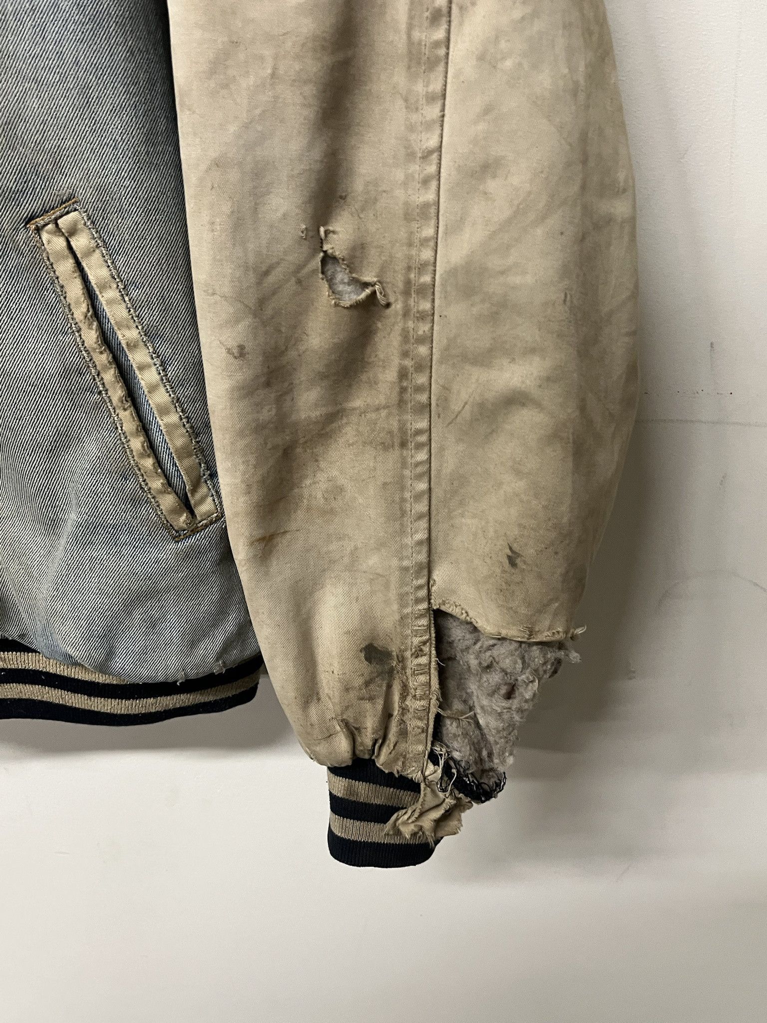 Rap Tees Vintage 2000s Thrashed Winnie the Pooh xxx tentacion Denim Varsity jacket Size XL Size US XL / EU 56 / 4 - 3 Thumbnail