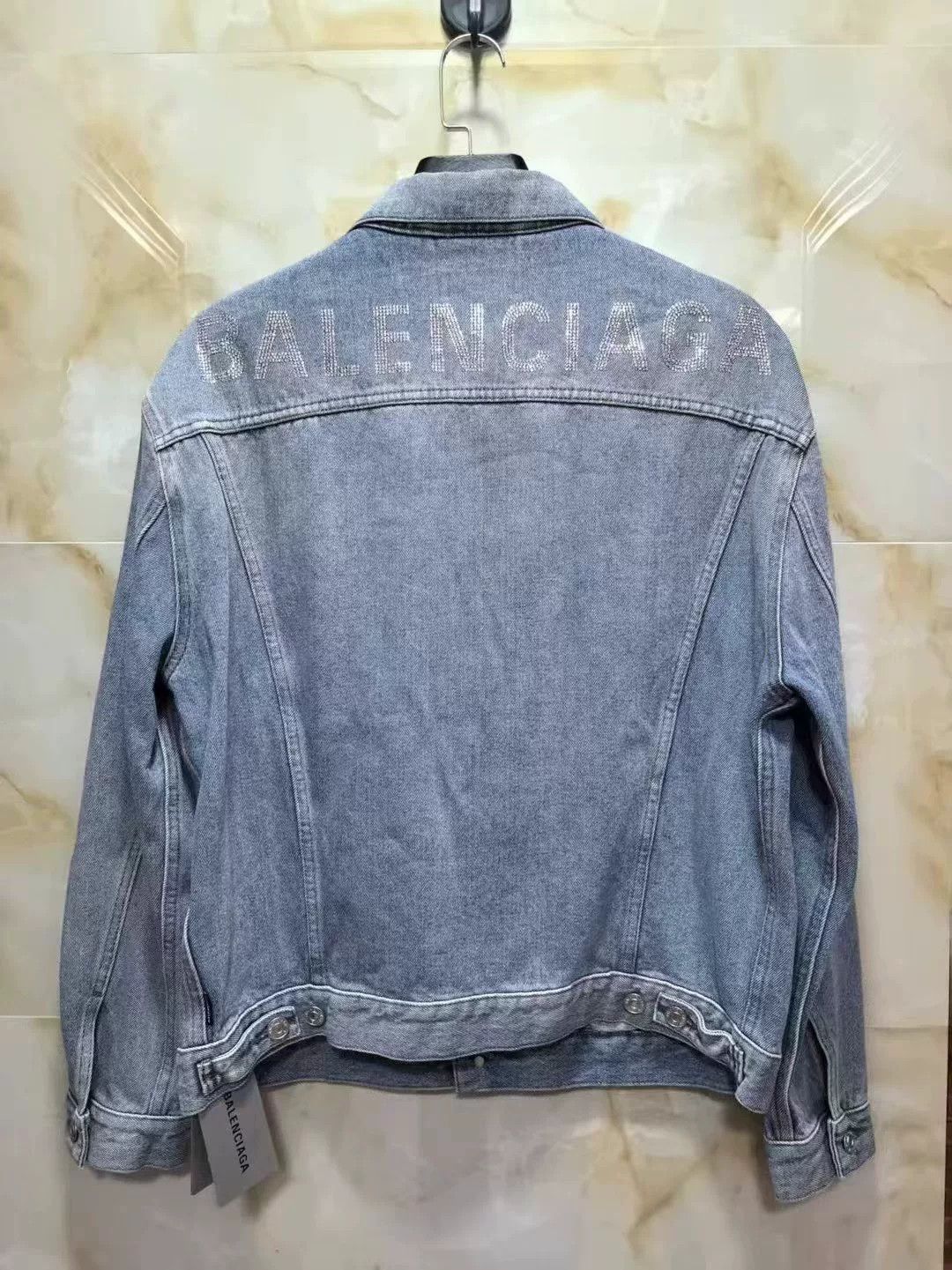Balenciaga Balenciaga Light Wash Denim Jacket Size US XS / EU 42 / 0 - 6 Thumbnail