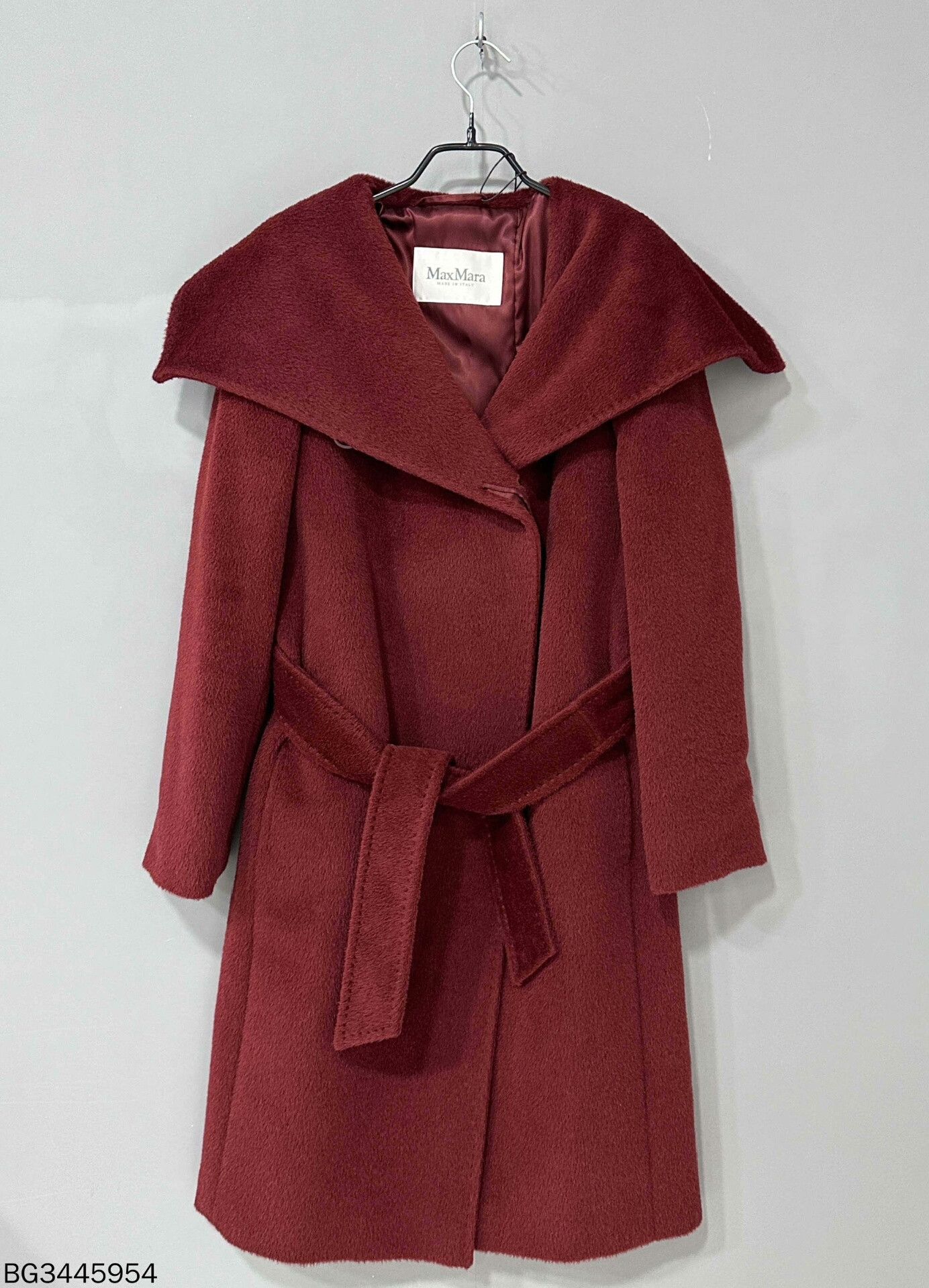 Max Mara red alpaca wool belted coat by MaxMara Size US S / EU 44-46 / 1 - 2 Thumbnail