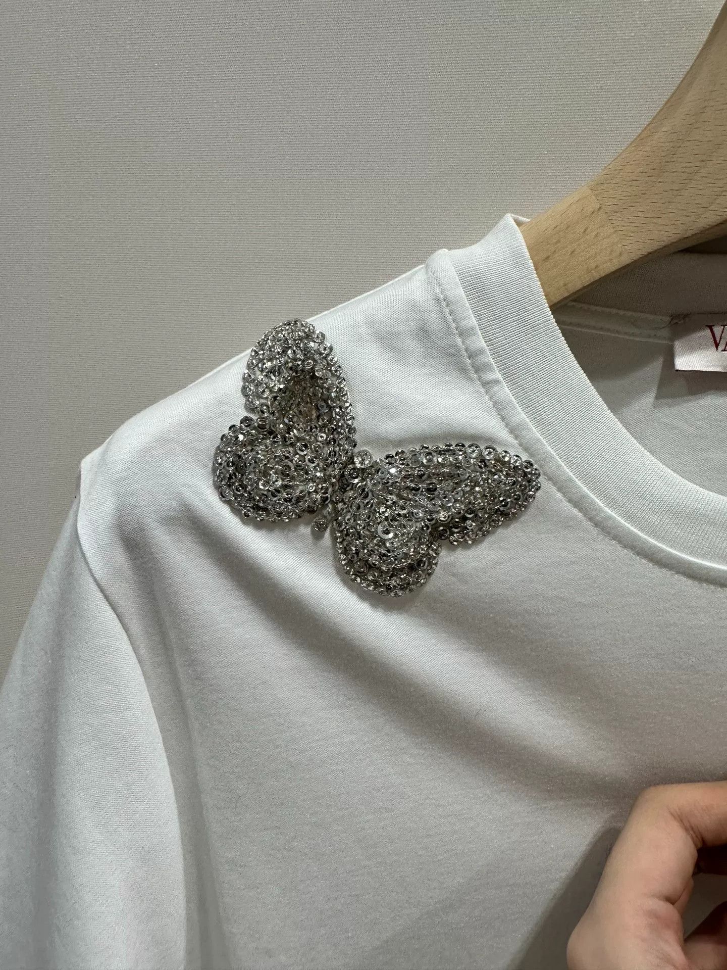 Valentino Valentino Butterfly Beaded White T-shirt S Size US S / EU 44-46 / 1 - 3 Thumbnail