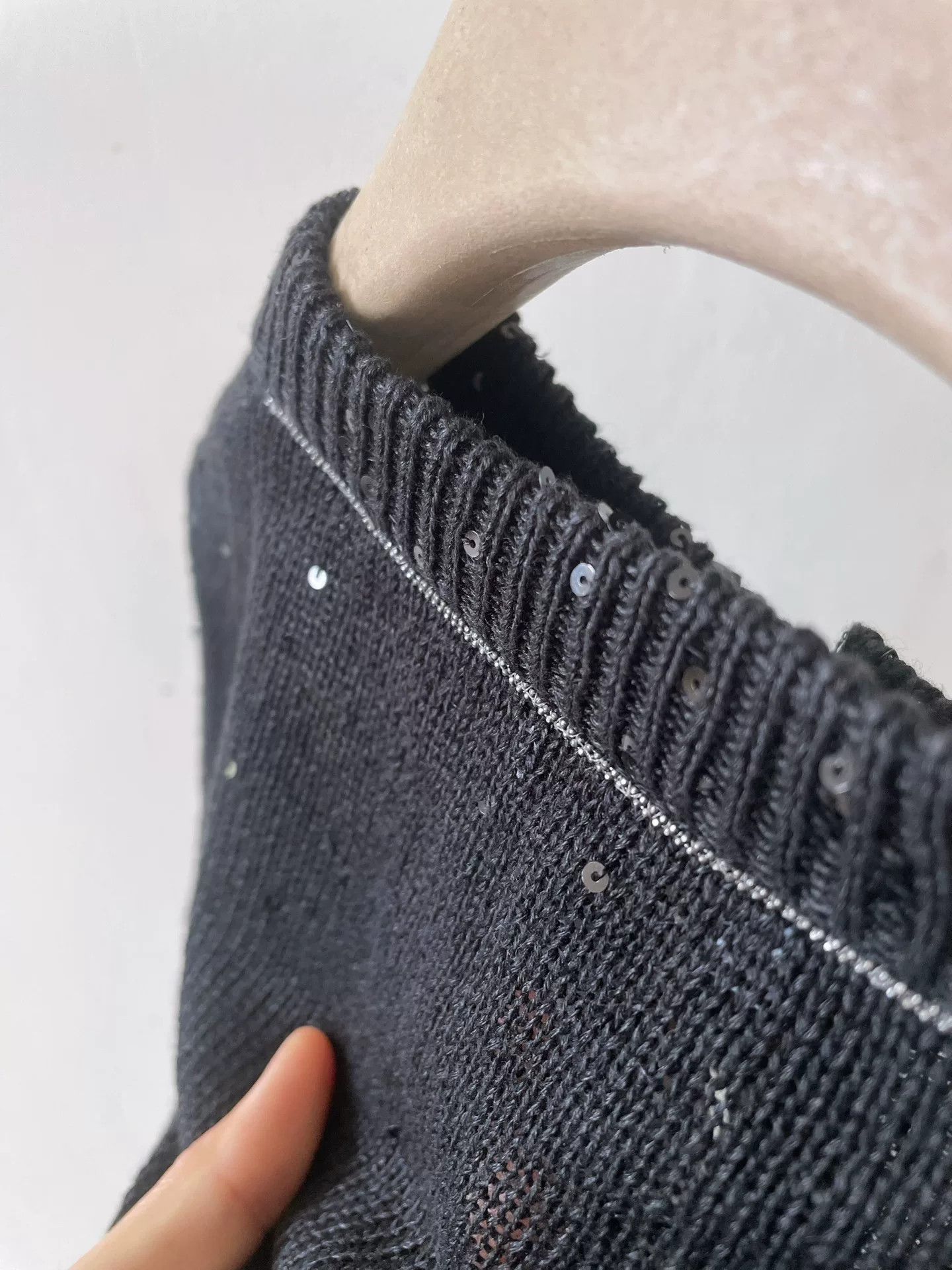 Brunello Cucinelli Brunello Cucinelli Black Sequin Cardigan Size US S / EU 44-46 / 1 - 3 Thumbnail