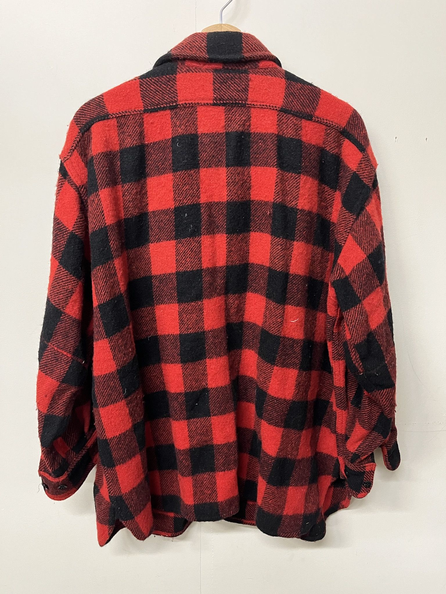 Vintage × Woolrich Woolen Mills Vintage 1990s Buffalo Plaid Thick Wool Flannel Size XL Size US XL / EU 56 / 4 - 3 Thumbnail