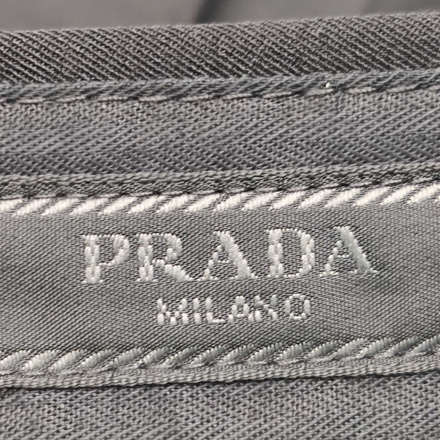 Prada Prada Solid Color Trousers Size M/48 Size US 32 / EU 48 - 9 Thumbnail
