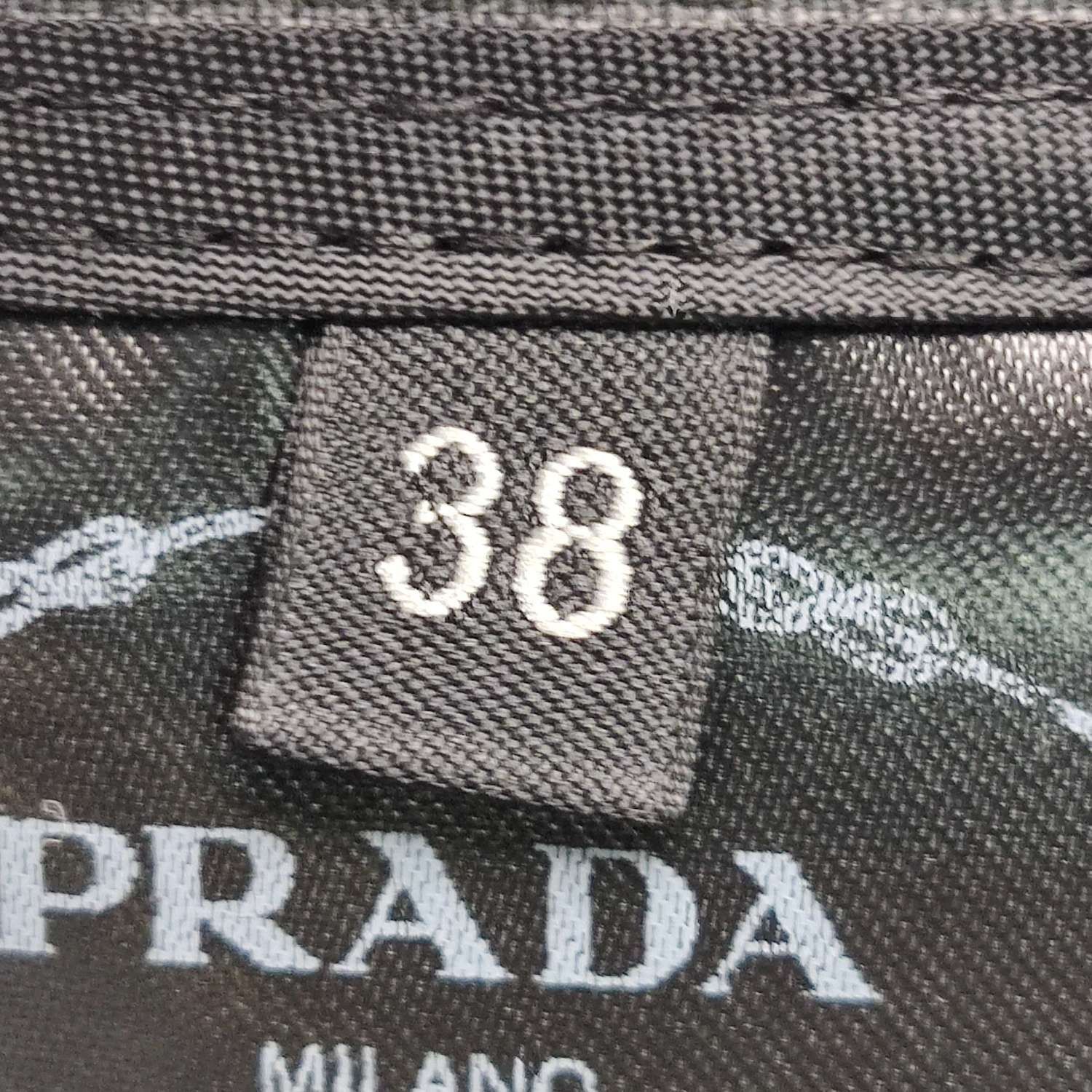 Prada Prada Wool Pleated Midi Skirt XS Size 26" / US 2 / IT 38 - 10 Thumbnail