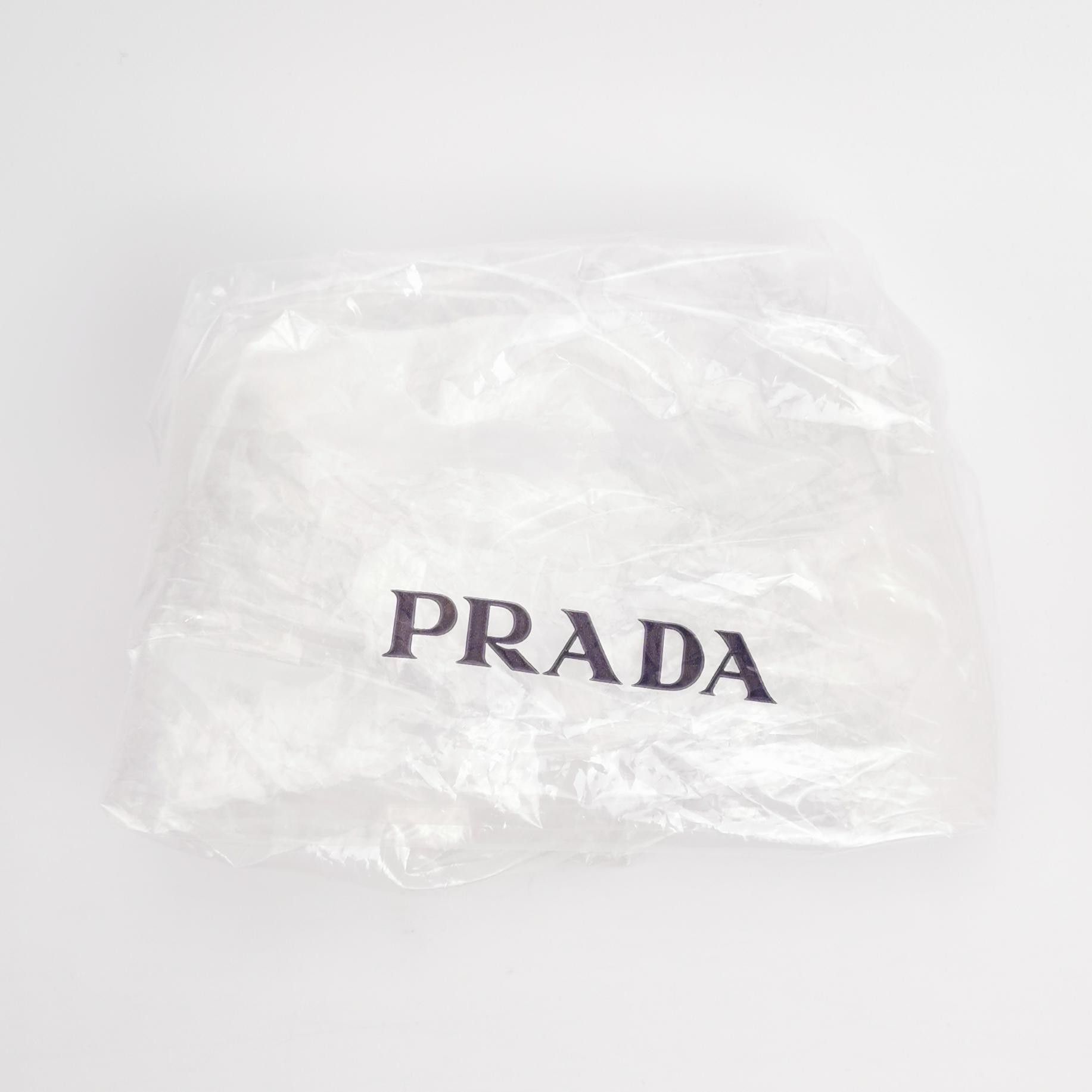 Prada Prada Solid Color Midi Skirt Size M Size 40" / US 18 - 12 Thumbnail