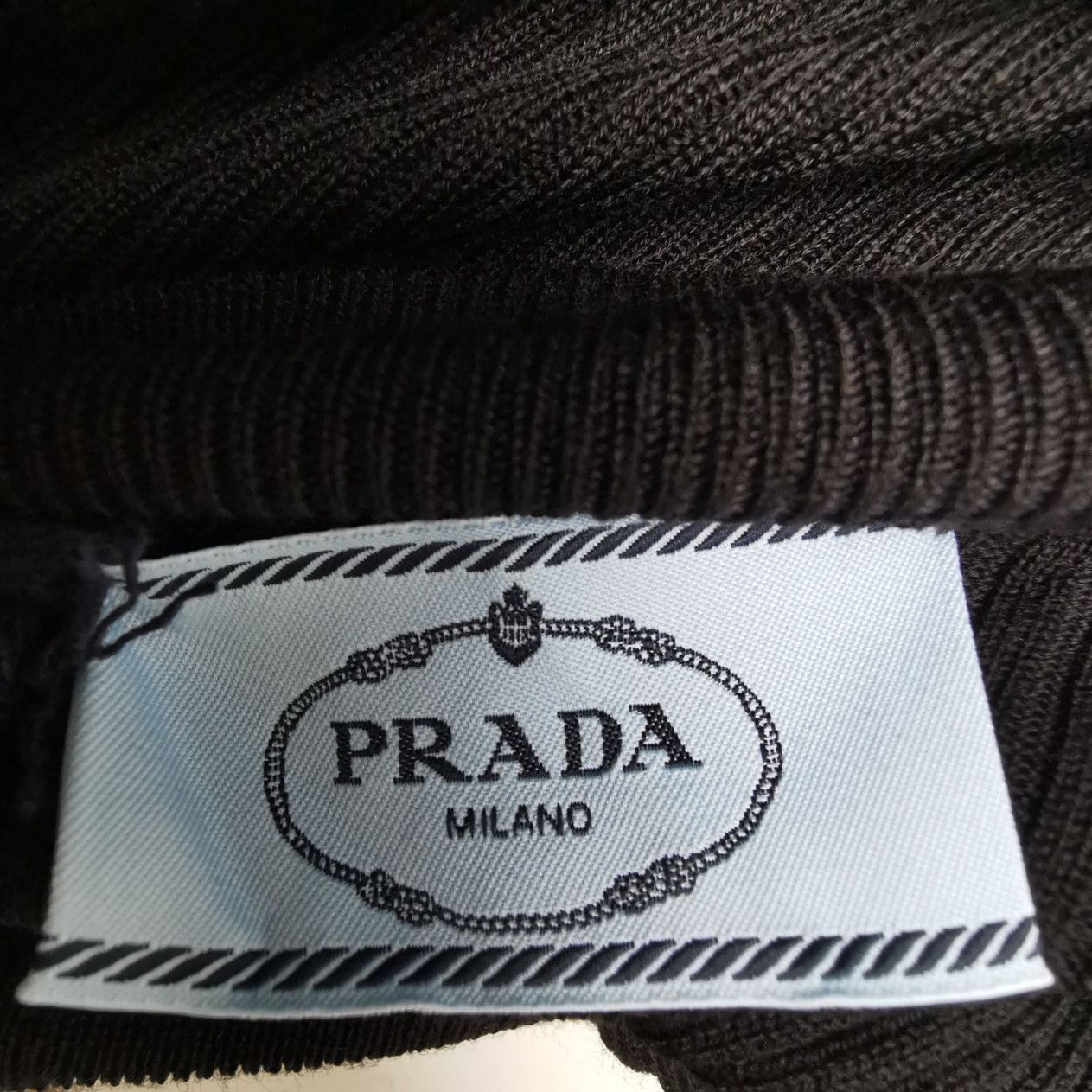 Prada Prada Wool Turtleneck Sweater XS/36 Size XS / US 0-2 / IT 36-38 - 7 Thumbnail
