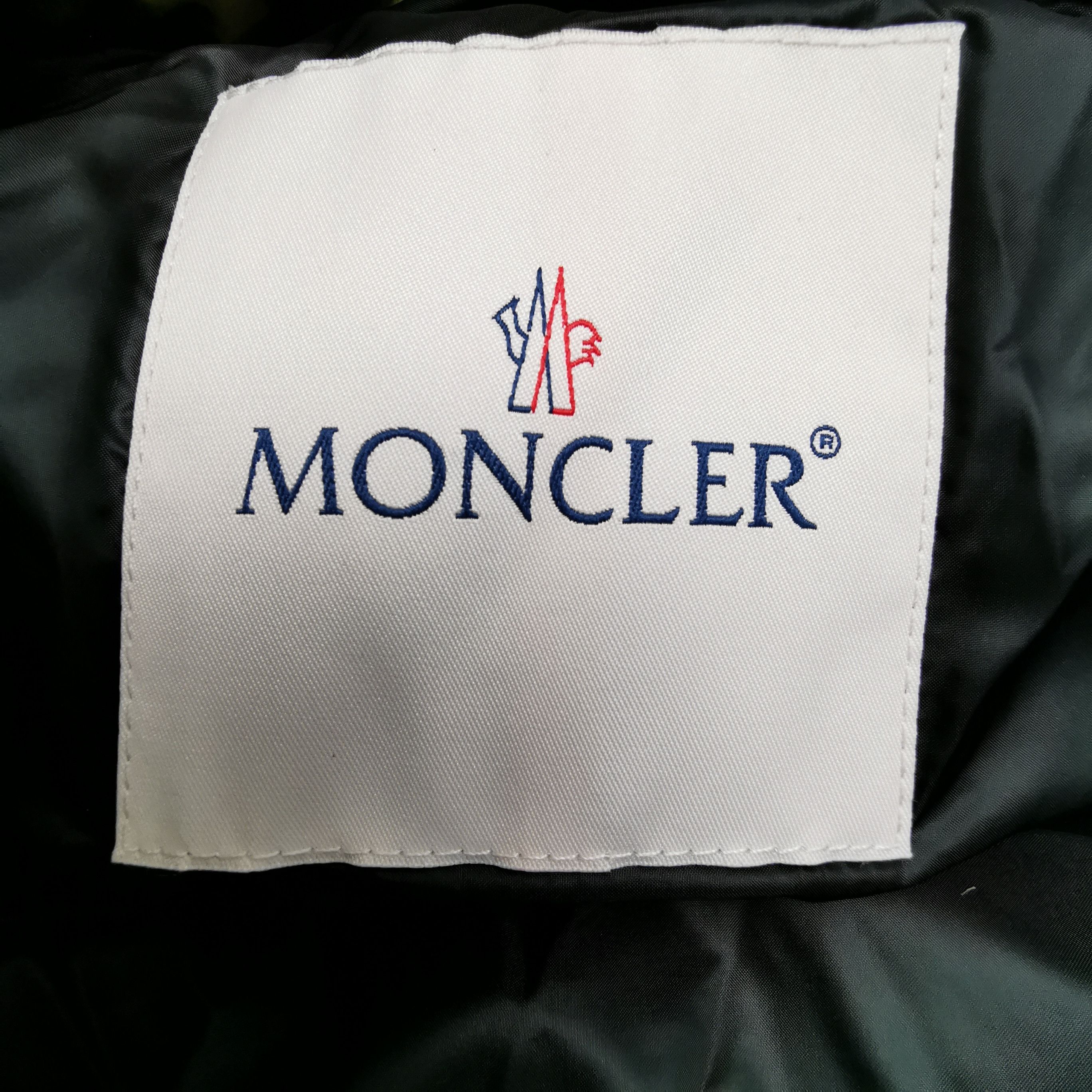 Moncler Moncler Yellow Floral Print Down Jacket S Size US S / EU 44-46 / 1 - 12 Thumbnail