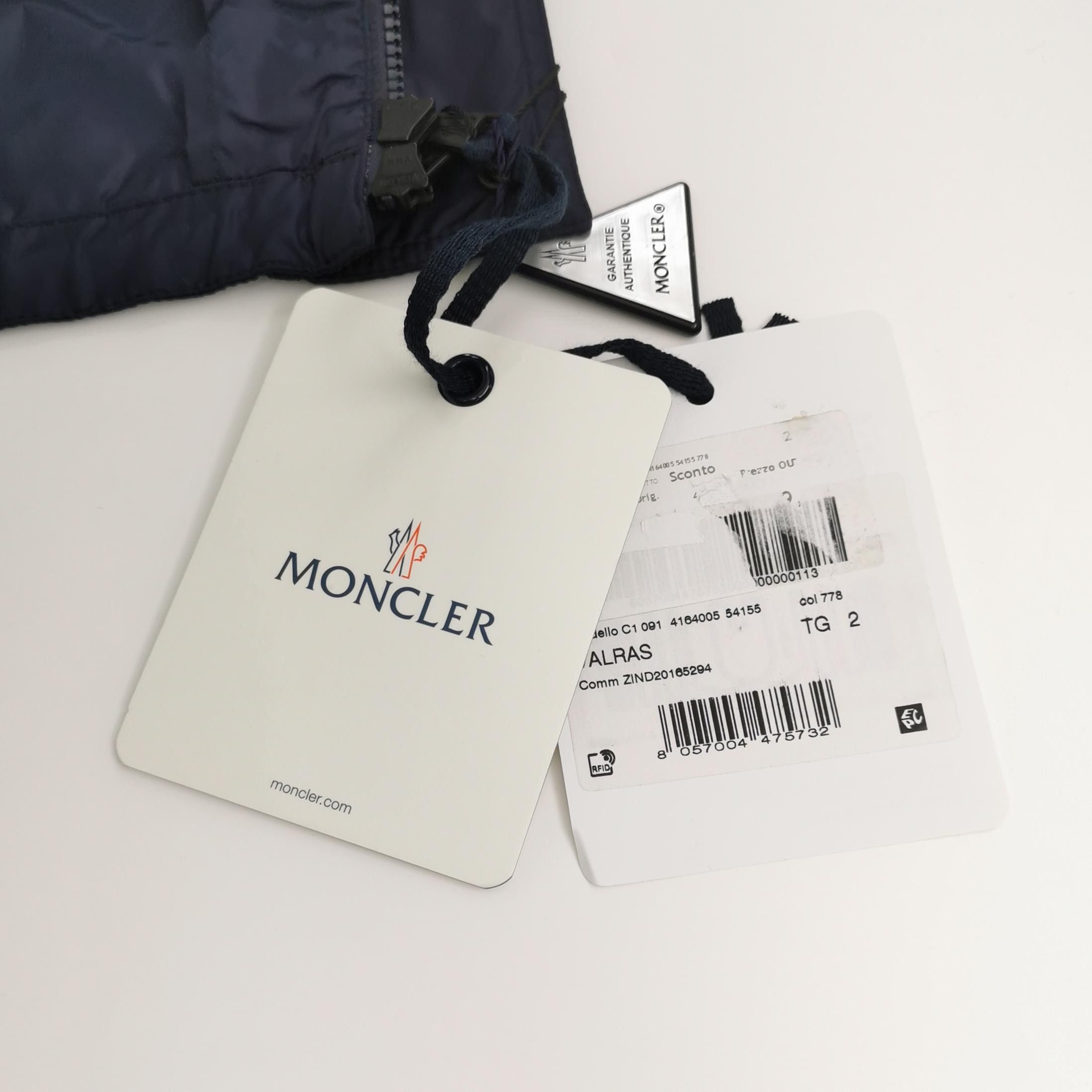 Moncler Moncler Smiley Embroidered Hooded Jacket Size M Size US M / EU 48-50 / 2 - 7 Thumbnail