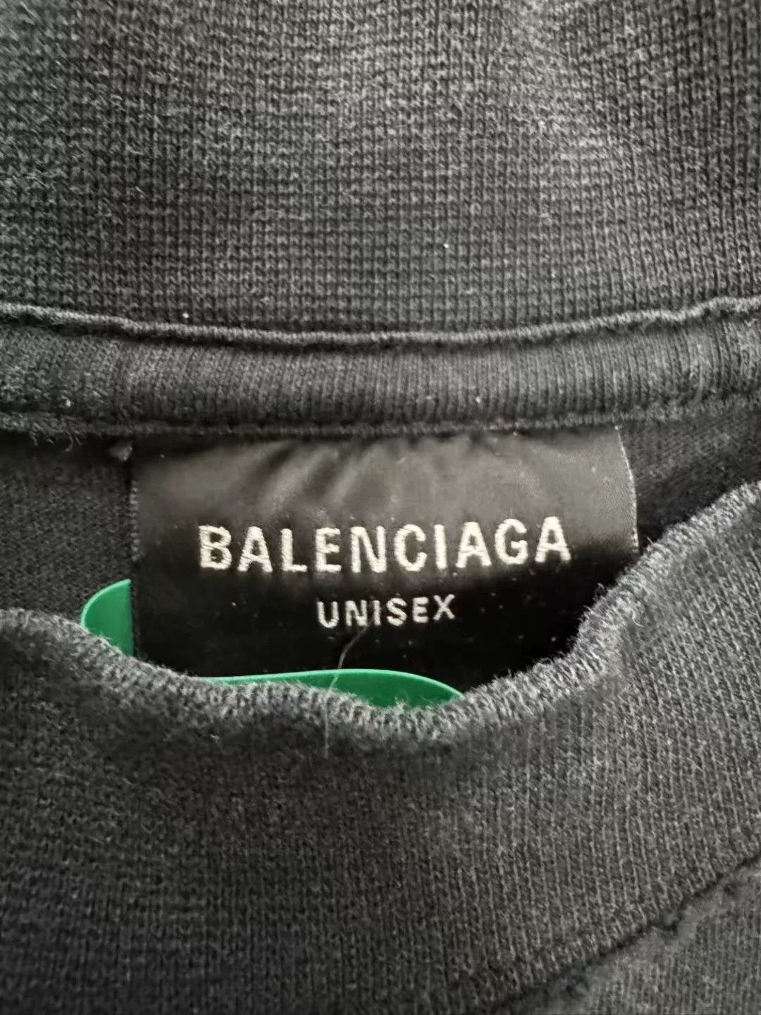 Balenciaga Balenciaga Medium Gradient Logo Distressed Tee Size US XS / EU 42 / 0 - 3 Thumbnail