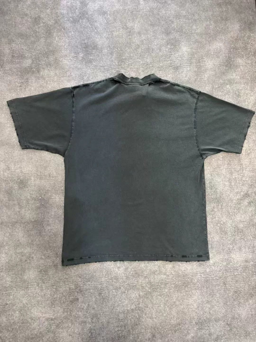 Balenciaga Balenciaga Medium Gradient Logo Distressed Tee Size US XS / EU 42 / 0 - 2 Thumbnail