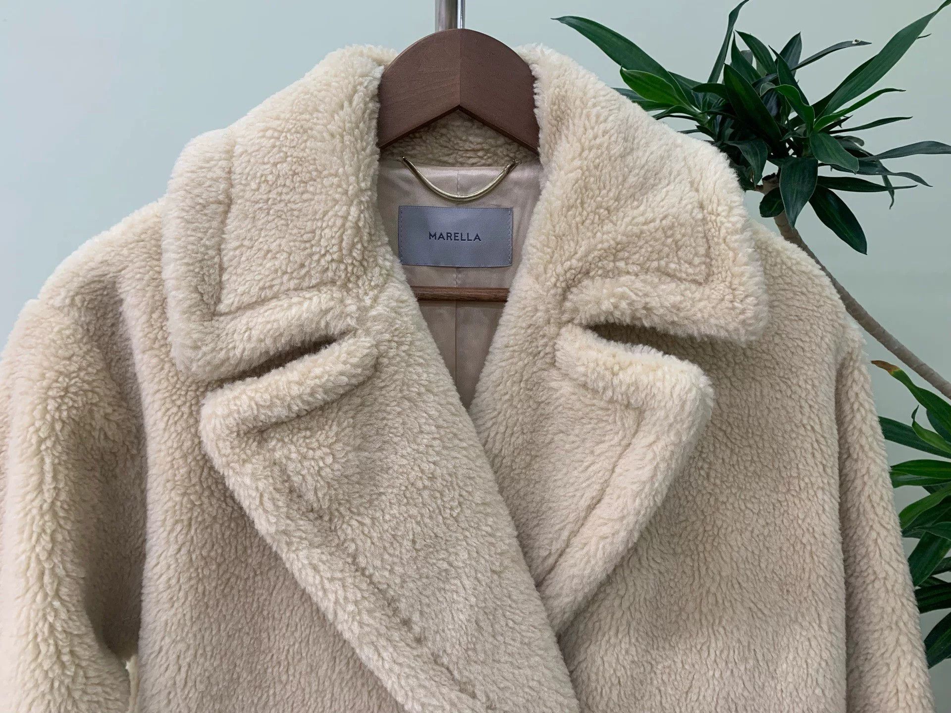 Max Mara maxmara marella teddy coat in beige Size US S / EU 44-46 / 1 - 5 Thumbnail