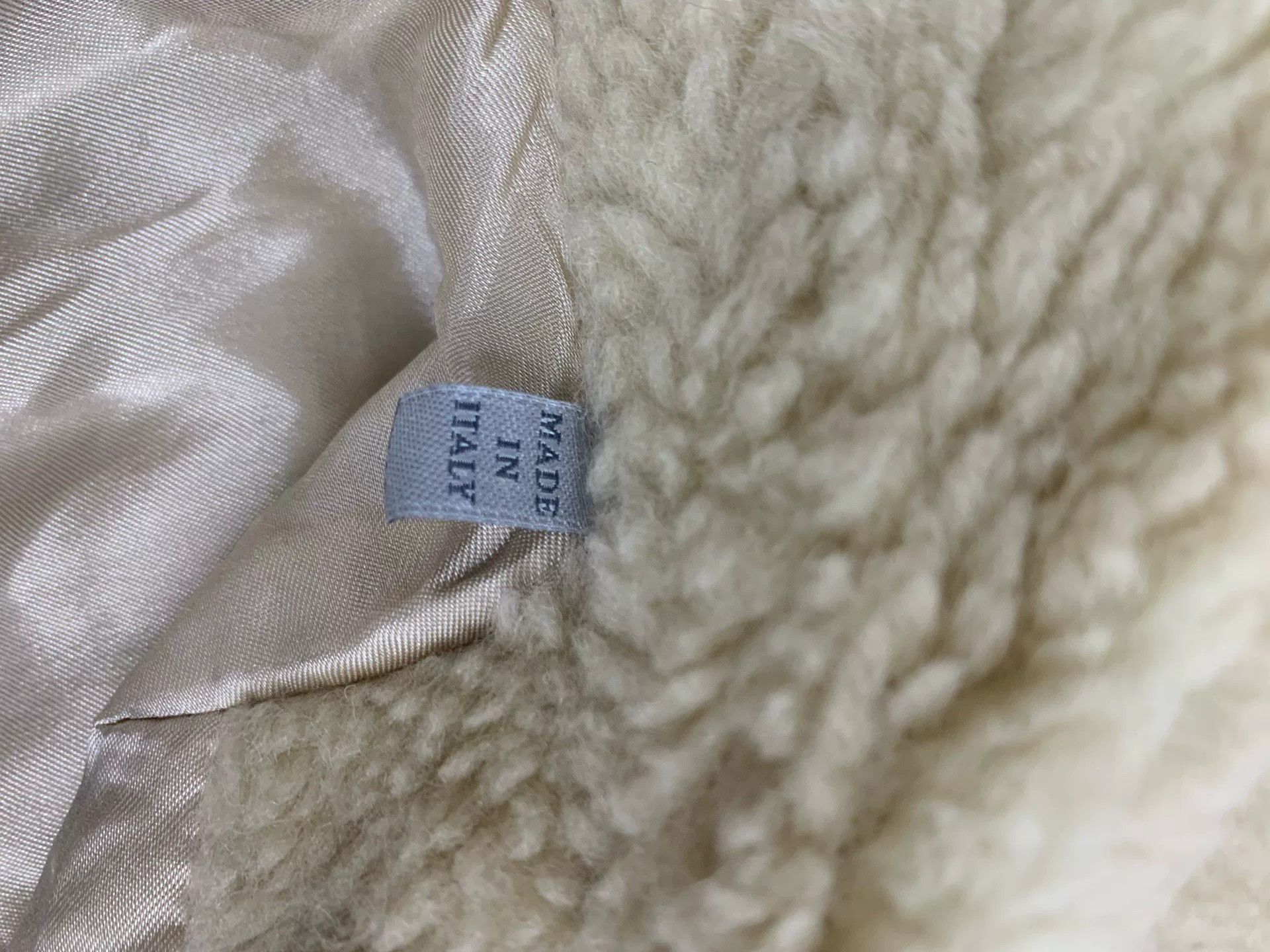 Max Mara maxmara marella teddy coat in beige Size US S / EU 44-46 / 1 - 7 Thumbnail