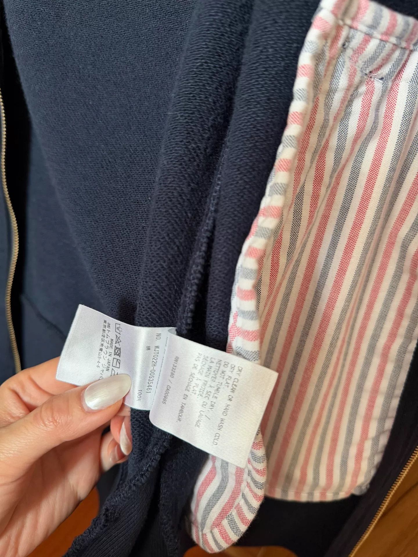 Thom Browne thom browne classic striped hoodie in navy Size US M / EU 48-50 / 2 - 4 Thumbnail