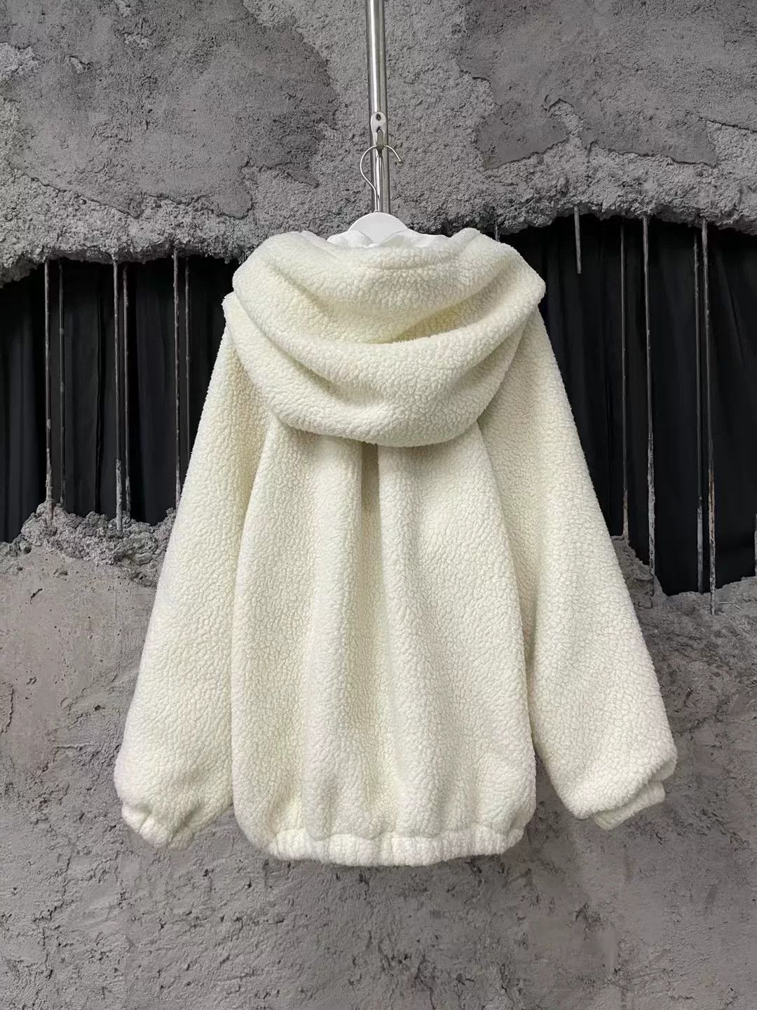 Miu Miu miu miu hooded teddy coat with zippers Size US S / EU 44-46 / 1 - 2 Thumbnail