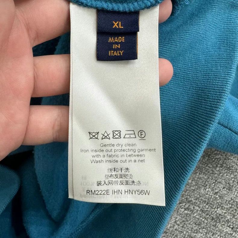 Louis Vuitton Louis Vuitton Embroidered Hoodie Sweatshirt Size US XL / EU 56 / 4 - 3 Thumbnail