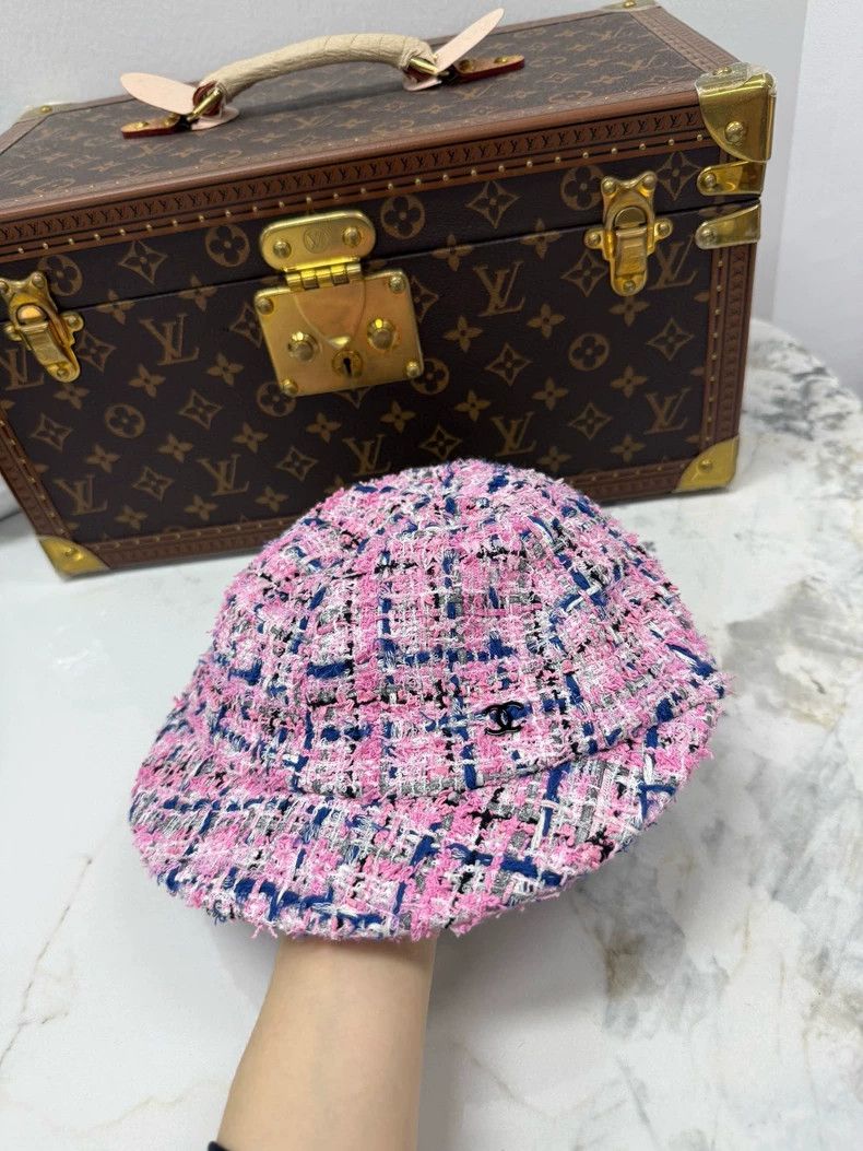 Chanel Chanel 23P Pink Tweed Soft Top Hat Size ONE SIZE - 2 Thumbnail