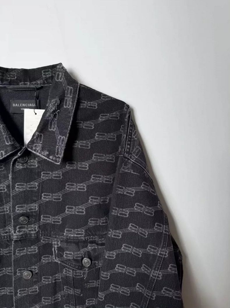 Balenciaga Balenciaga Oversized Logo Print Jacket Size US XS / EU 42 / 0 - 3 Thumbnail