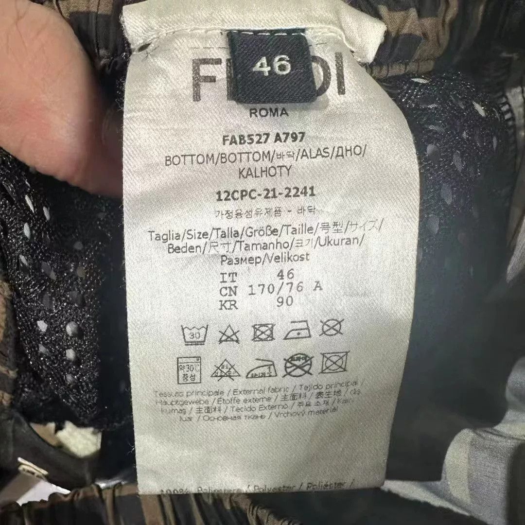 Fendi Fendi All-over Logo Sweatpants Size US 36 / EU 52 - 4 Thumbnail