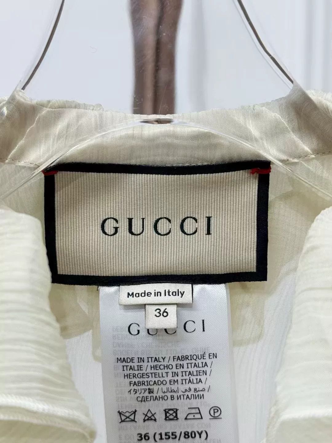 Gucci Gucci Beige Silk Bow Detail Blouse Size US XS / EU 42 / 0 - 4 Thumbnail