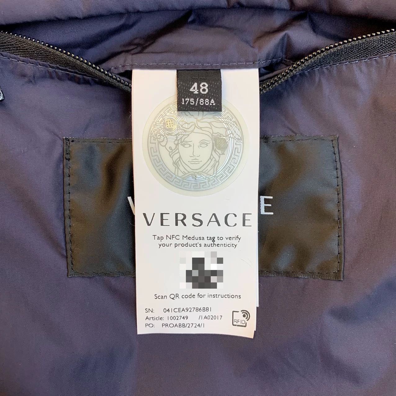 Versace VERSACE Medusa Print Detachable Sleeve Down Jacket Size US XL / EU 56 / 4 - 6 Thumbnail