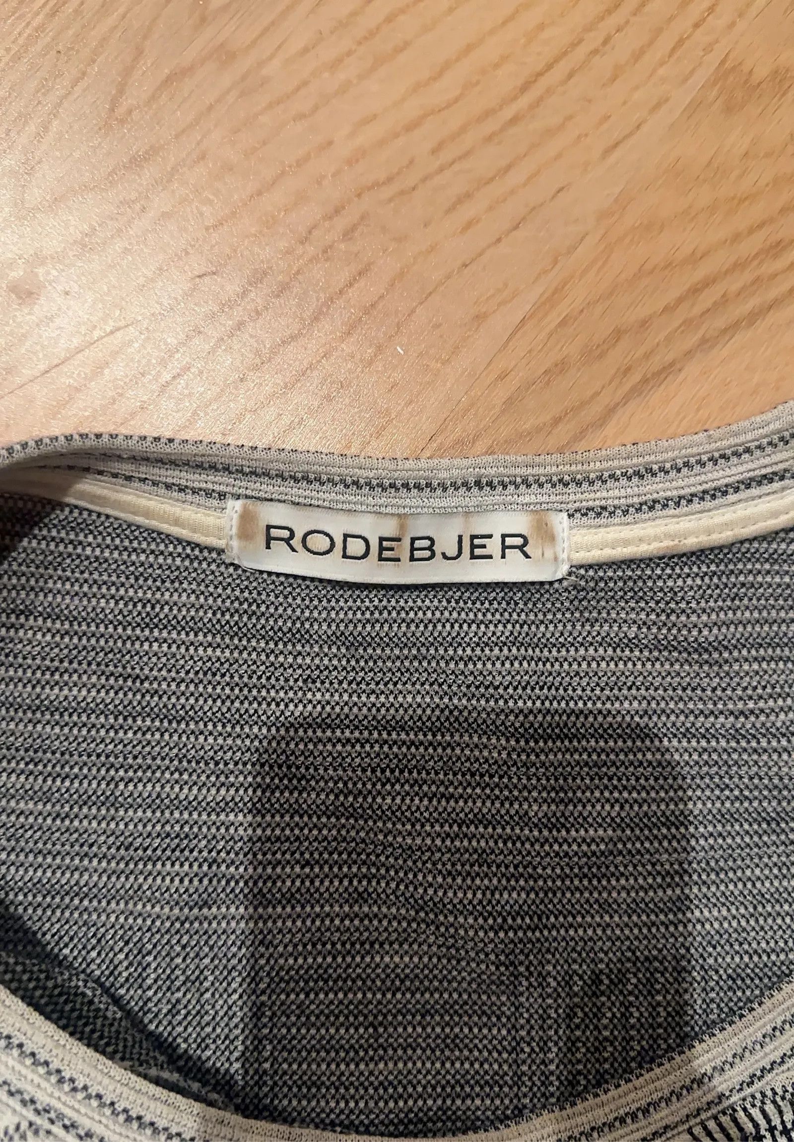 Rodebjer Rodebjer Short Sleeve T-shirt Size XS / US 0-2 / IT 36-38 - 4 Thumbnail