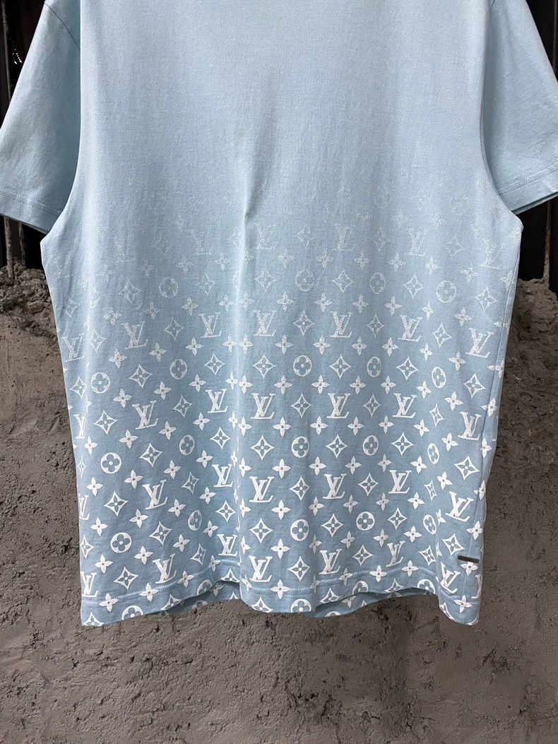 Louis Vuitton Louis Vuitton Gradient Short Sleeve Tee Size US S / EU 44-46 / 1 - 4 Thumbnail