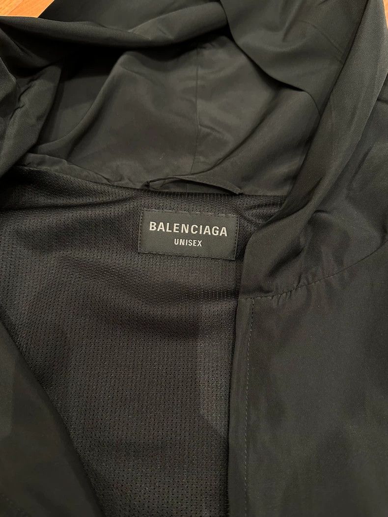 Balenciaga Balenciaga Black Logo Hooded Jacket Size US L / EU 52-54 / 3 - 2 Thumbnail