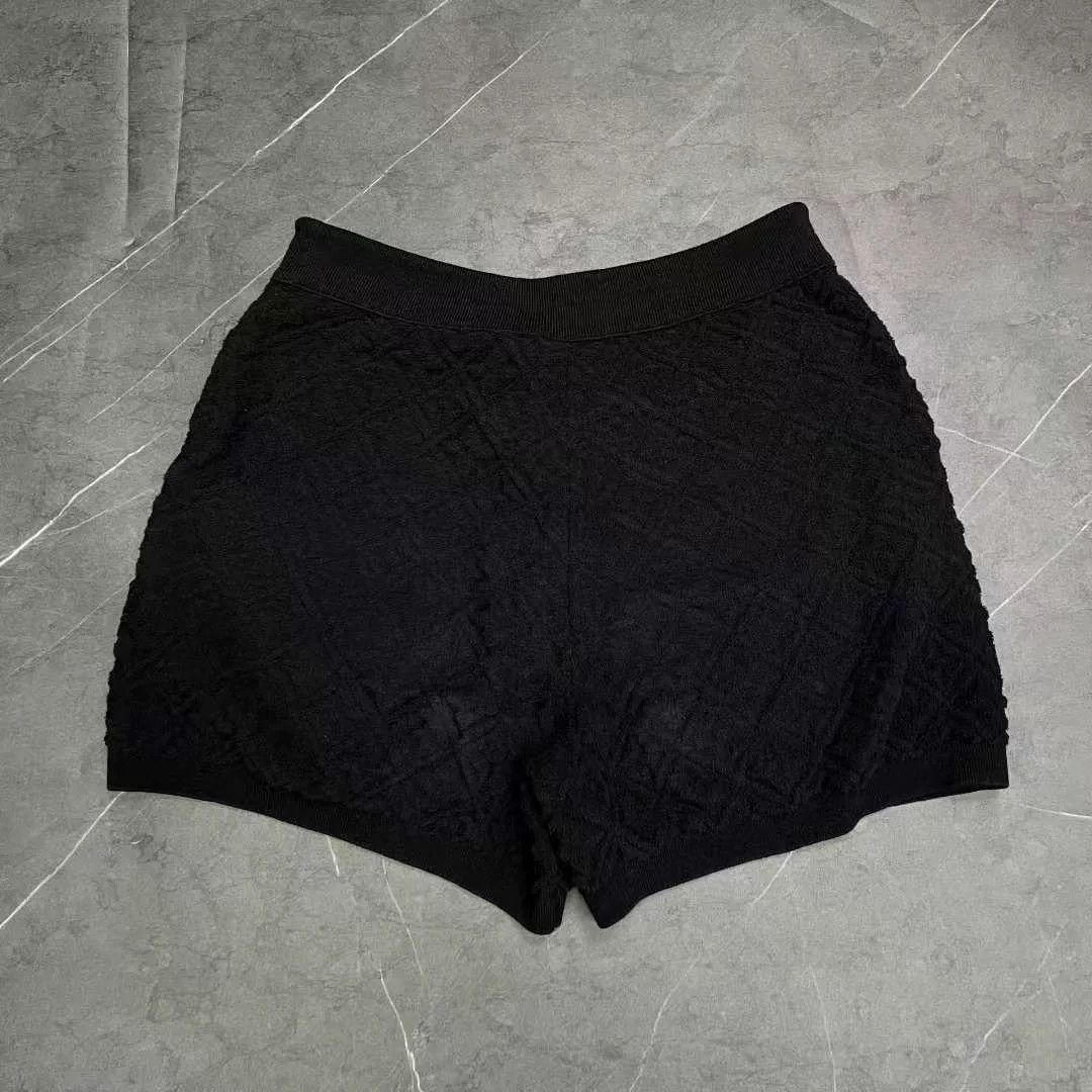 Louis Vuitton Louis Vuitton Monogram Towel Shorts XS Size XS / US 0-2 / IT 36-38 - 3 Thumbnail