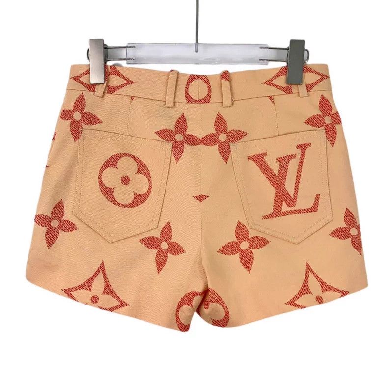 Louis Vuitton Louis Vuitton Monogram Cotton Casual Shorts Size US 36 / EU 52 - 2 Thumbnail