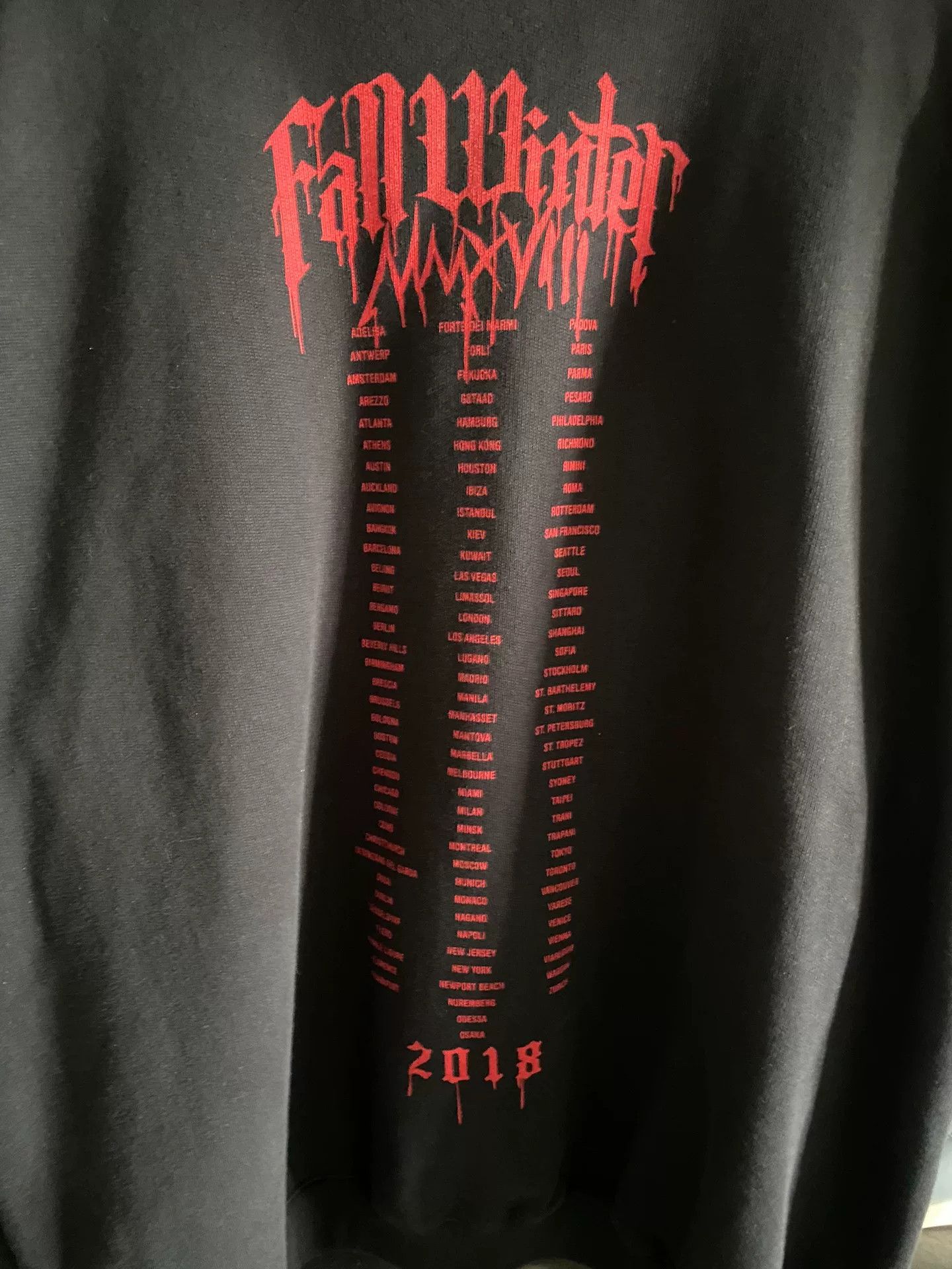 Vetements Vetements 18SS Thick Blood Droplet Sweatshirt Size US M / EU 48-50 / 2 - 4 Thumbnail